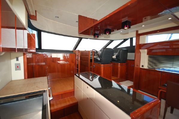 foto: 18 Fairline Squadron 68