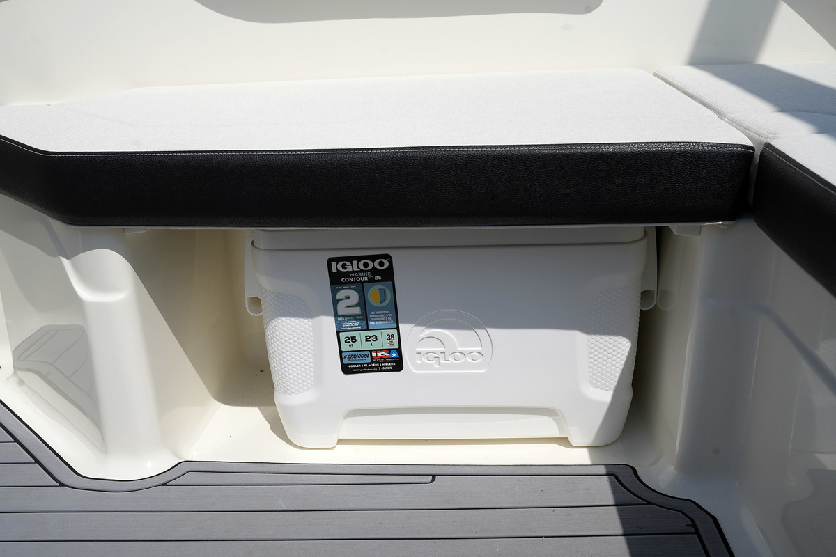 foto: 23 Sea Ray 210