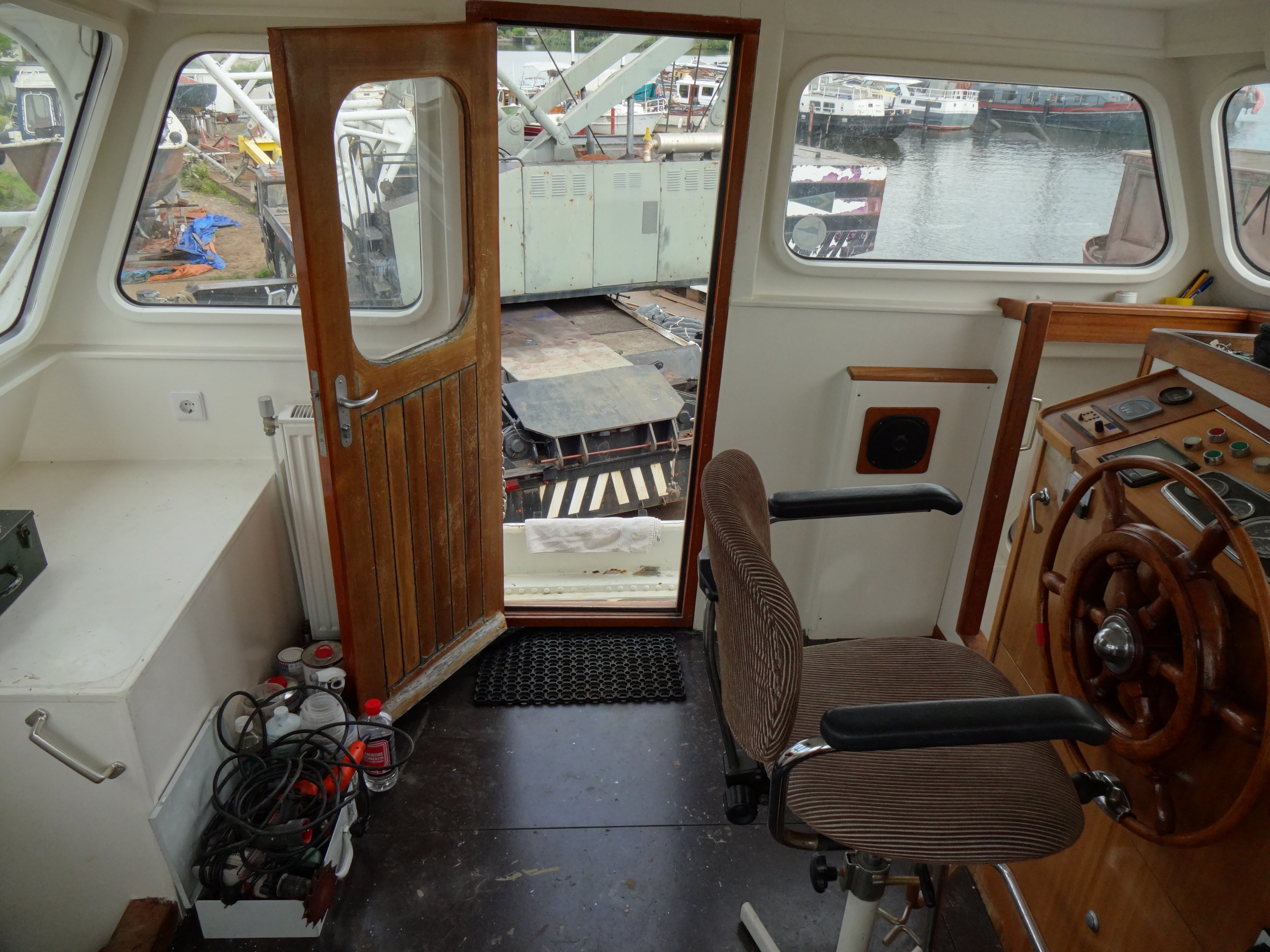 foto: 33 Akerboom Bakdekkruiser 1500