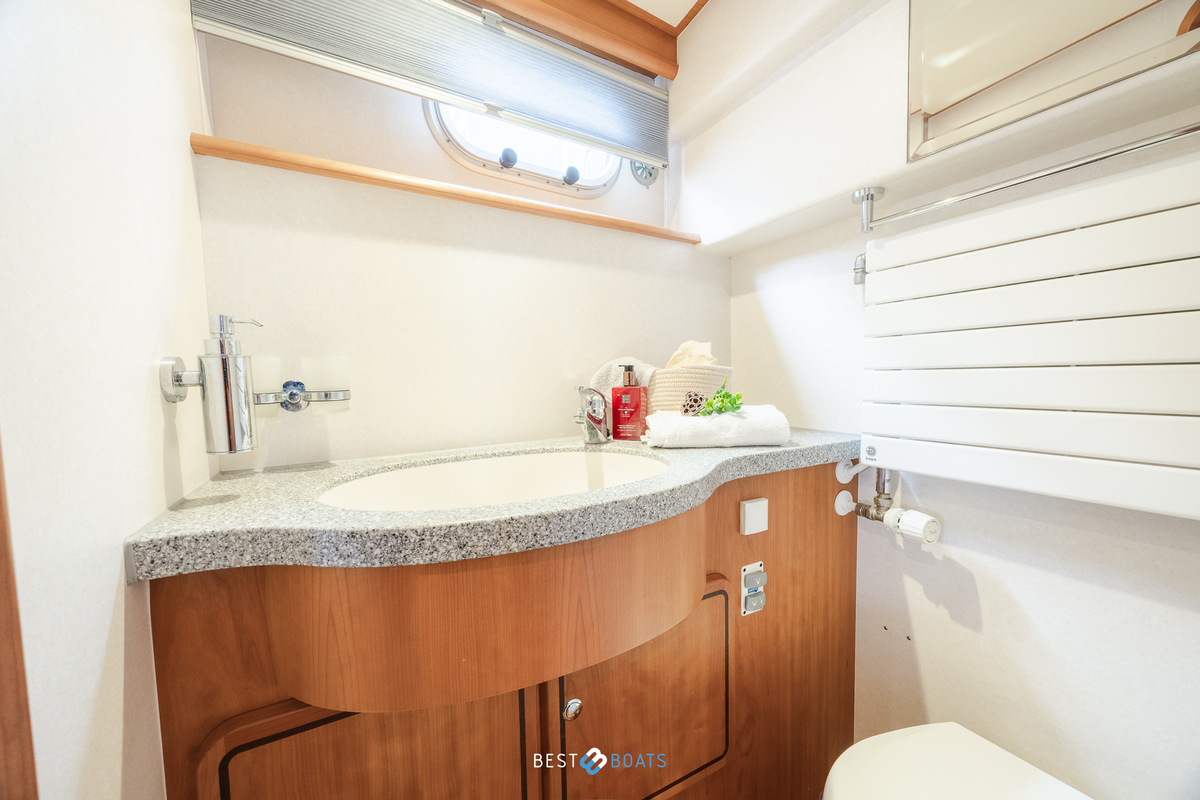 foto: 33 Linssen Grand Sturdy 430 AC Mark II