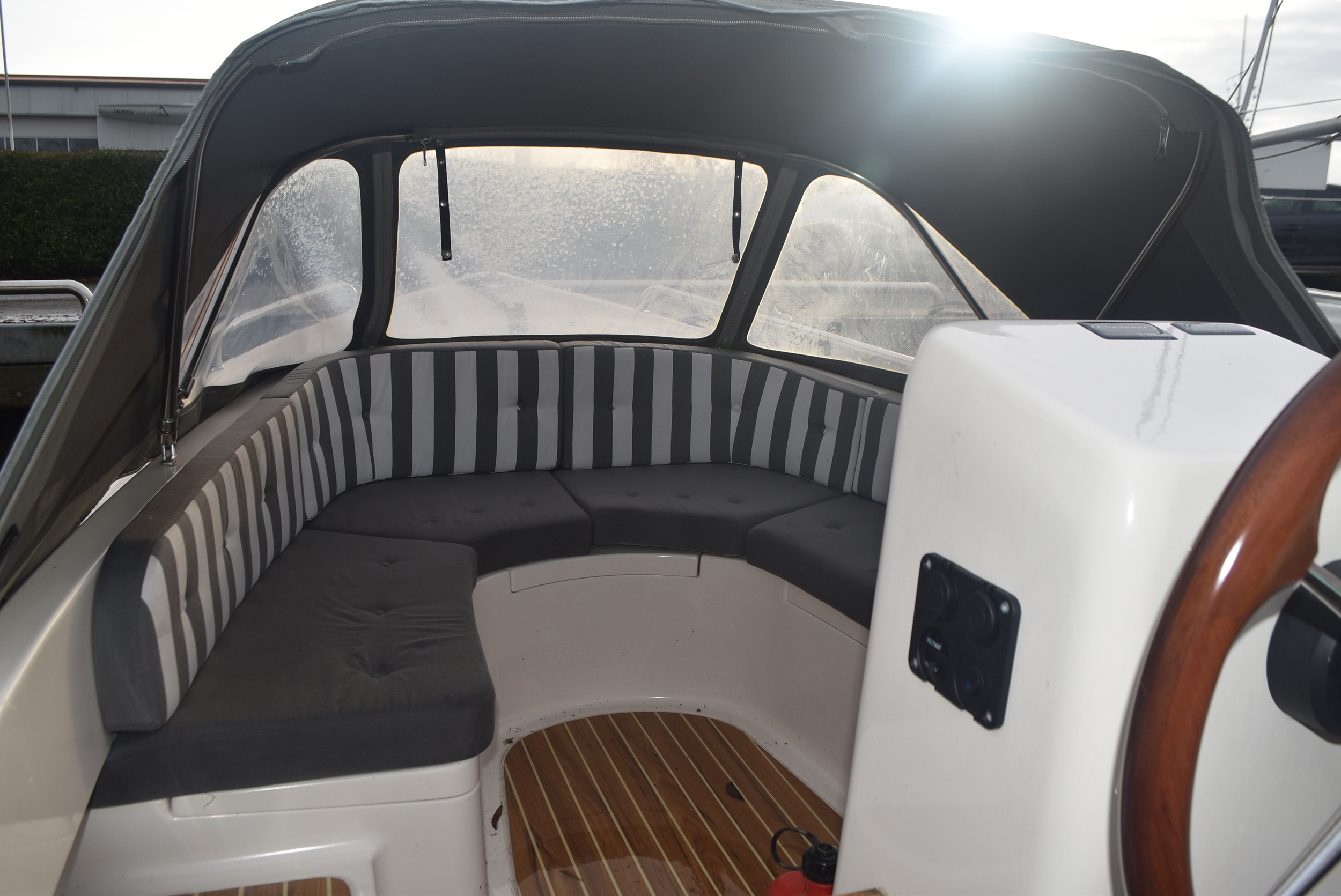 foto: 13 Crescent Allure 517