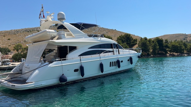 foto: 21 Princess 67 Fly