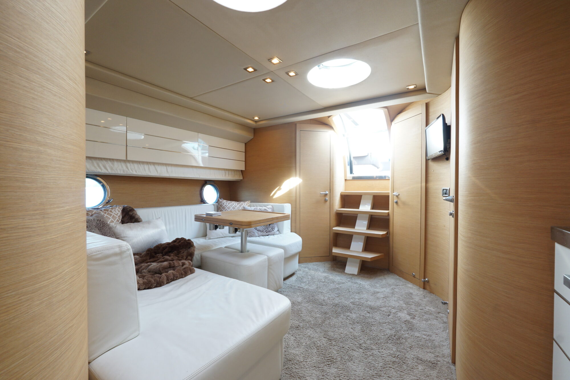foto: 66 Sessa Sessa C52 HT