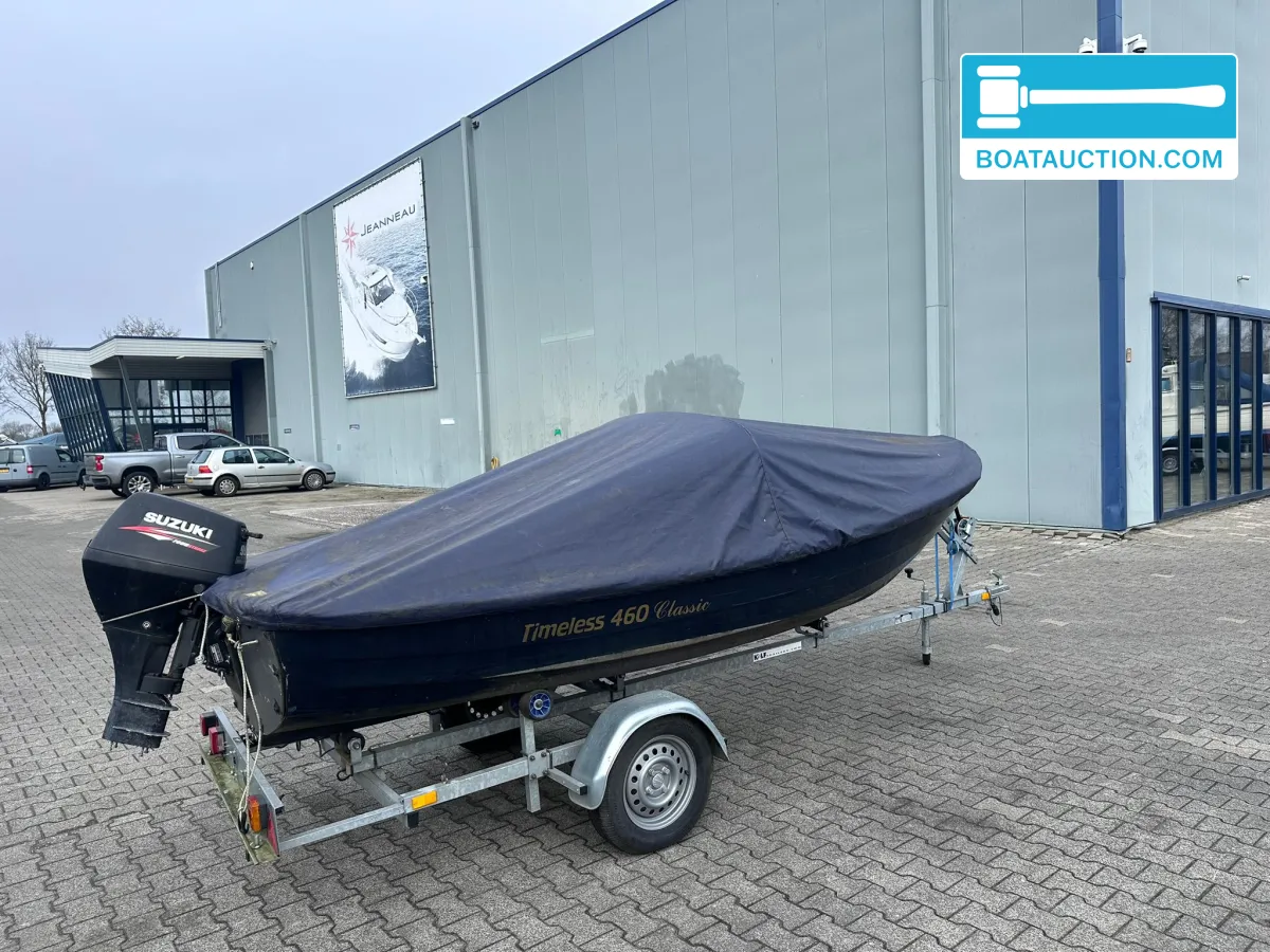 foto: 9 Timeless 460 Classic