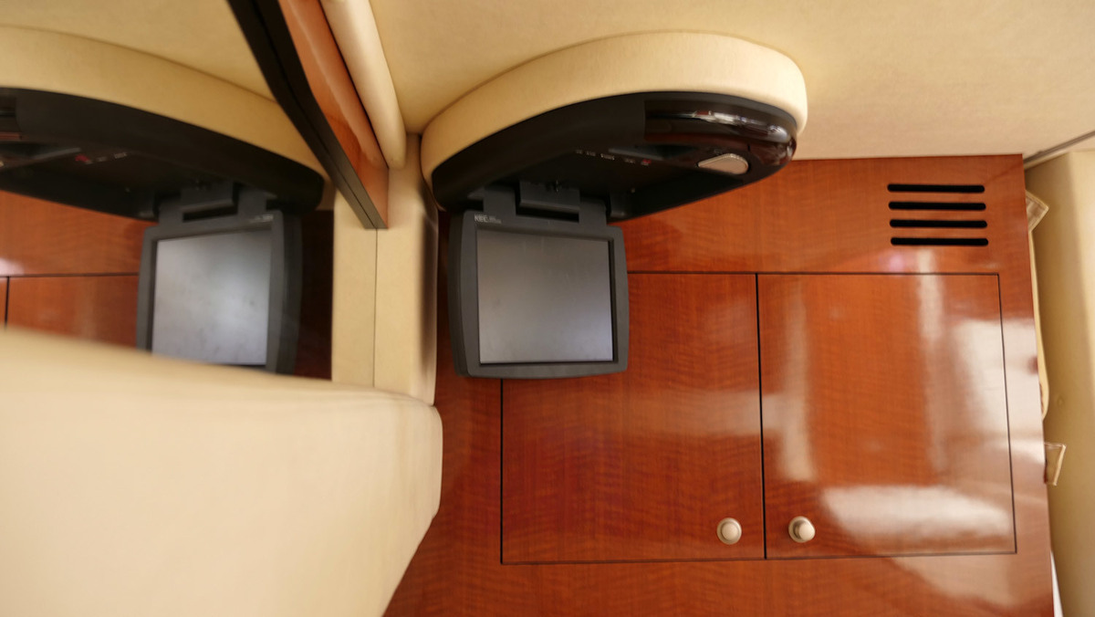 foto: 21 Sea Ray 340 Sundancer