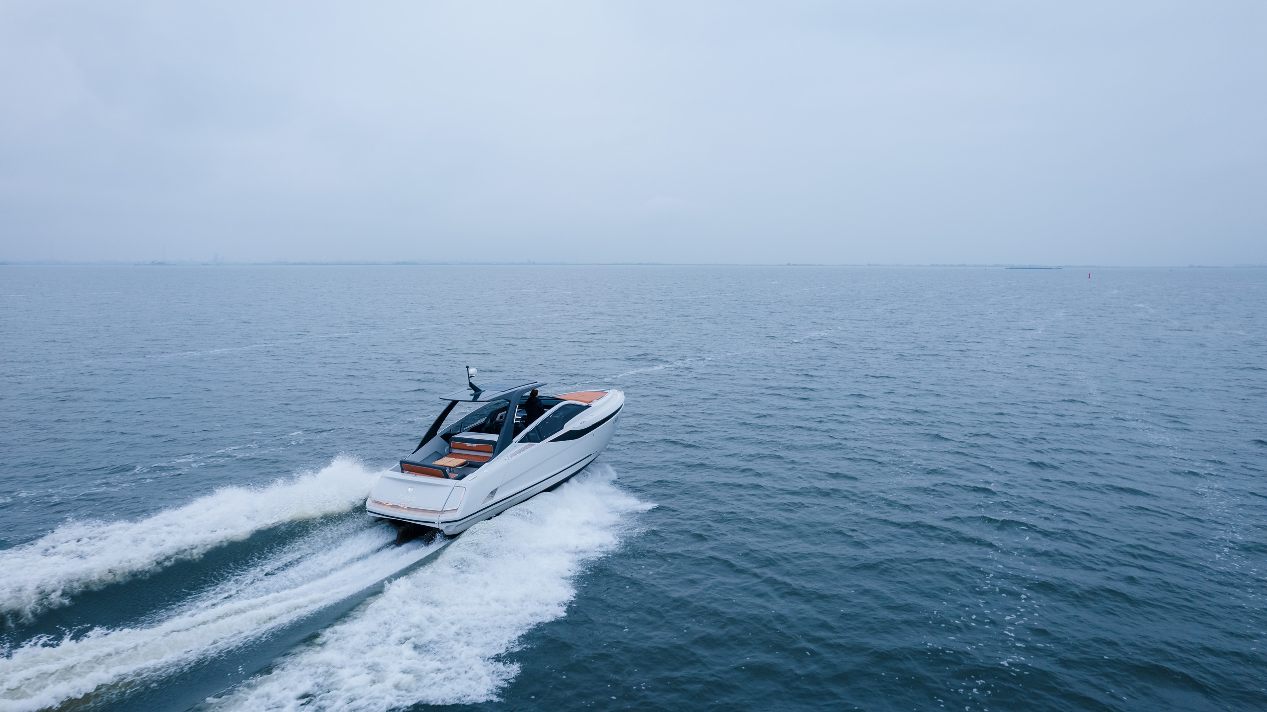 foto: 24 Fairline F Line 33