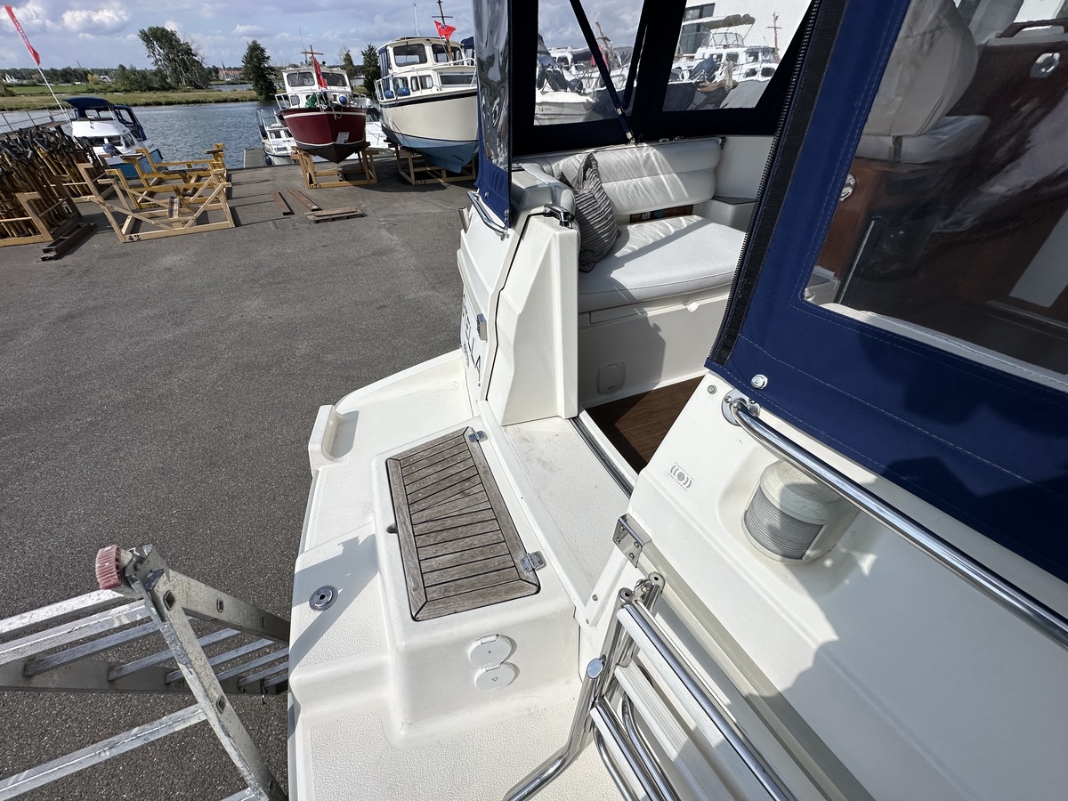 foto: 10 Marex 277 Consul 