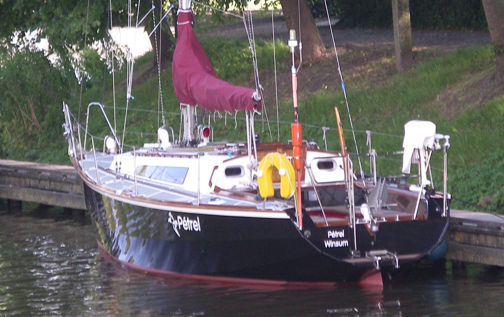 hoofdfoto: 1 Waarschip 900 +