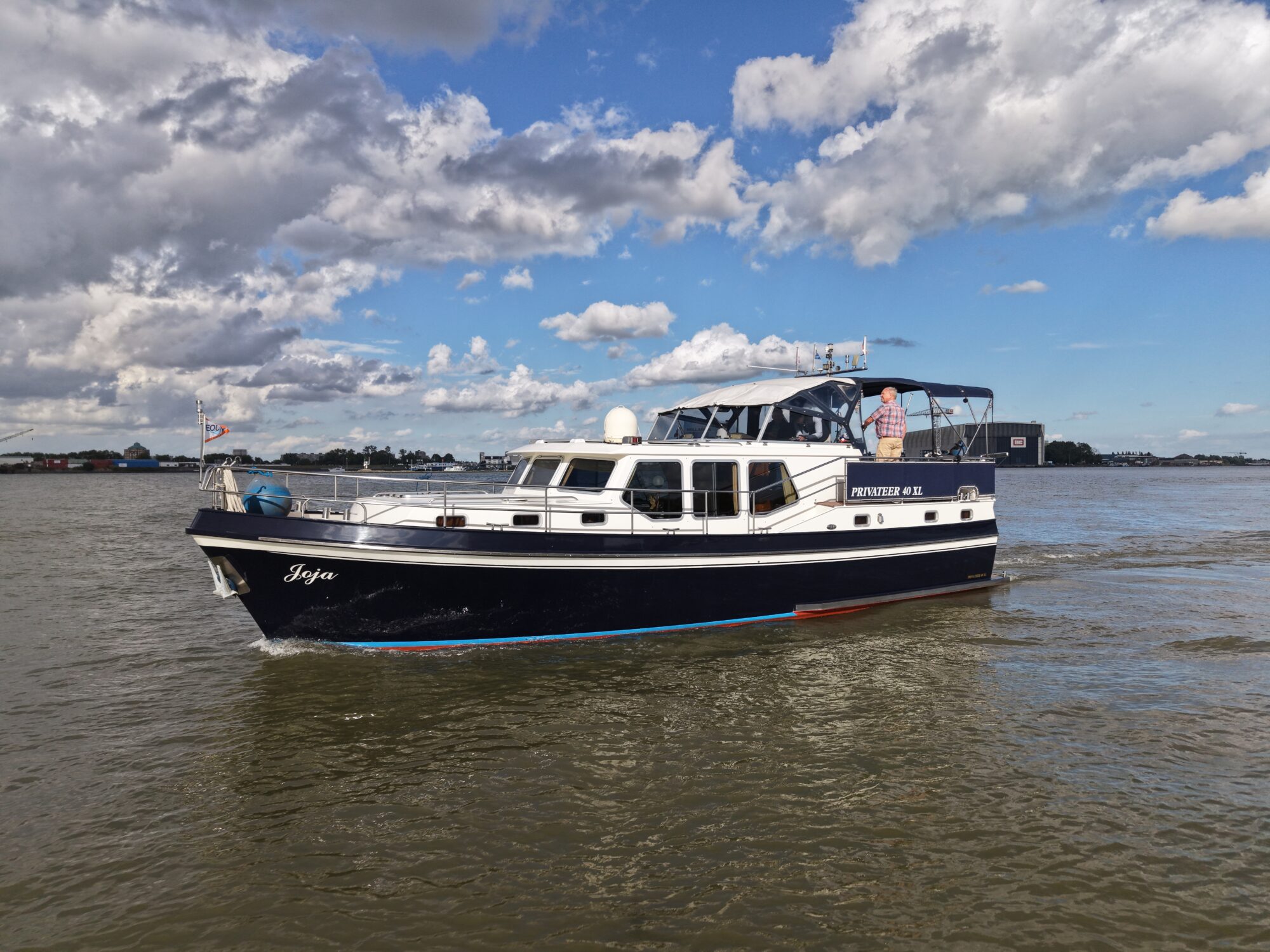 foto: 4 Privateer Privateer 40 XL Cabrio