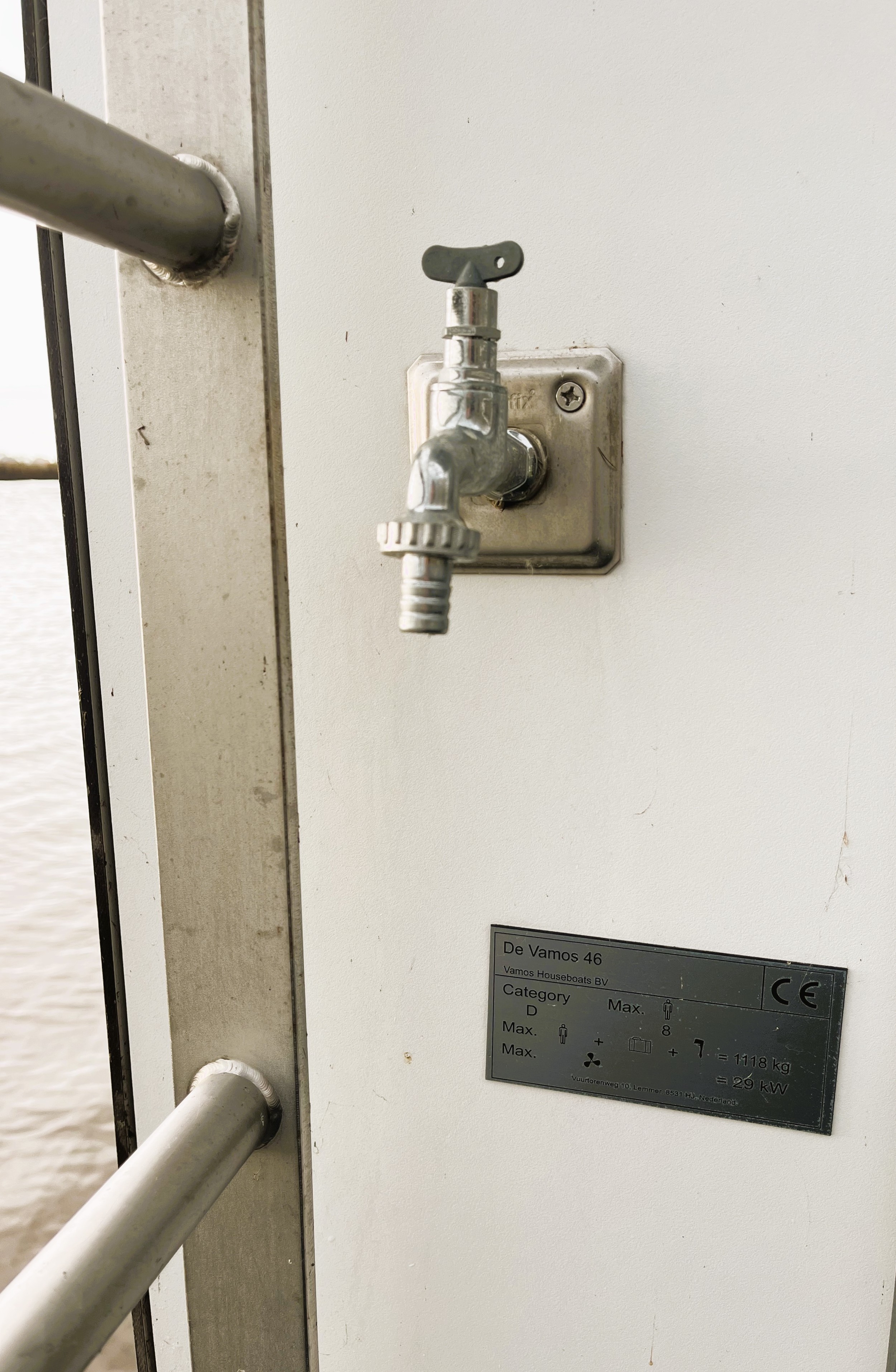 foto: 21 Vamos 46 Houseboat Charter