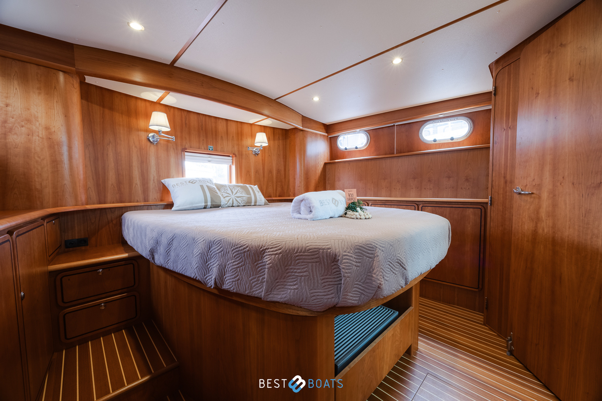 foto: 51 Linssen Grand Sturdy 430 AC Mark II