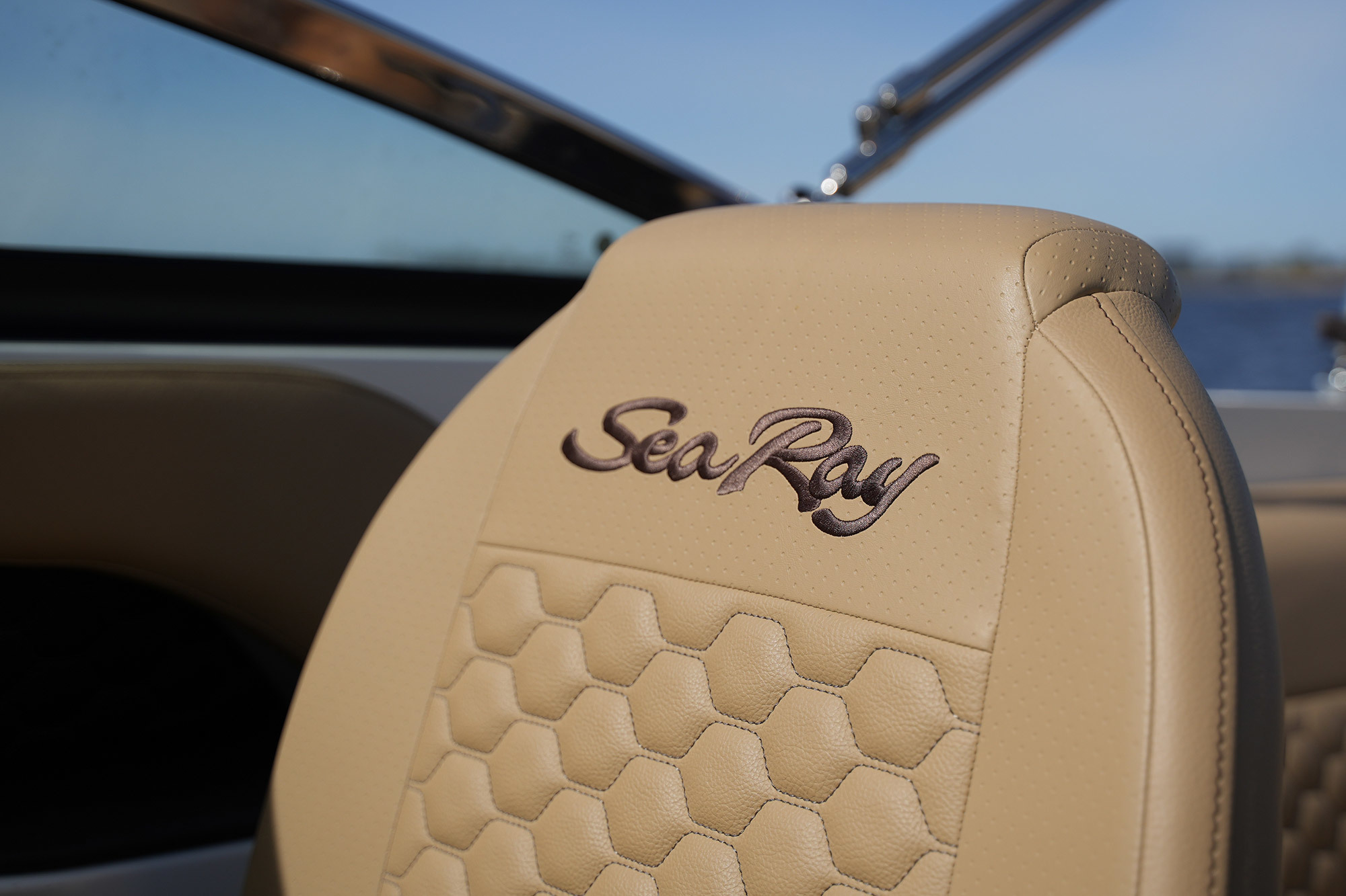 foto: 28 Sea Ray Sun Sport 250