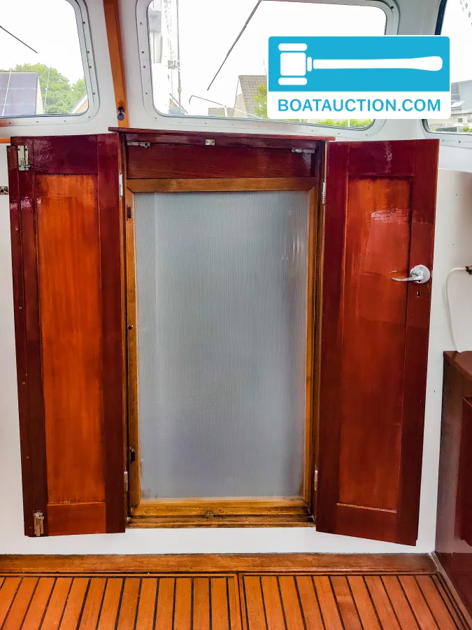 foto: 14 Unter Elbe Motorsailer