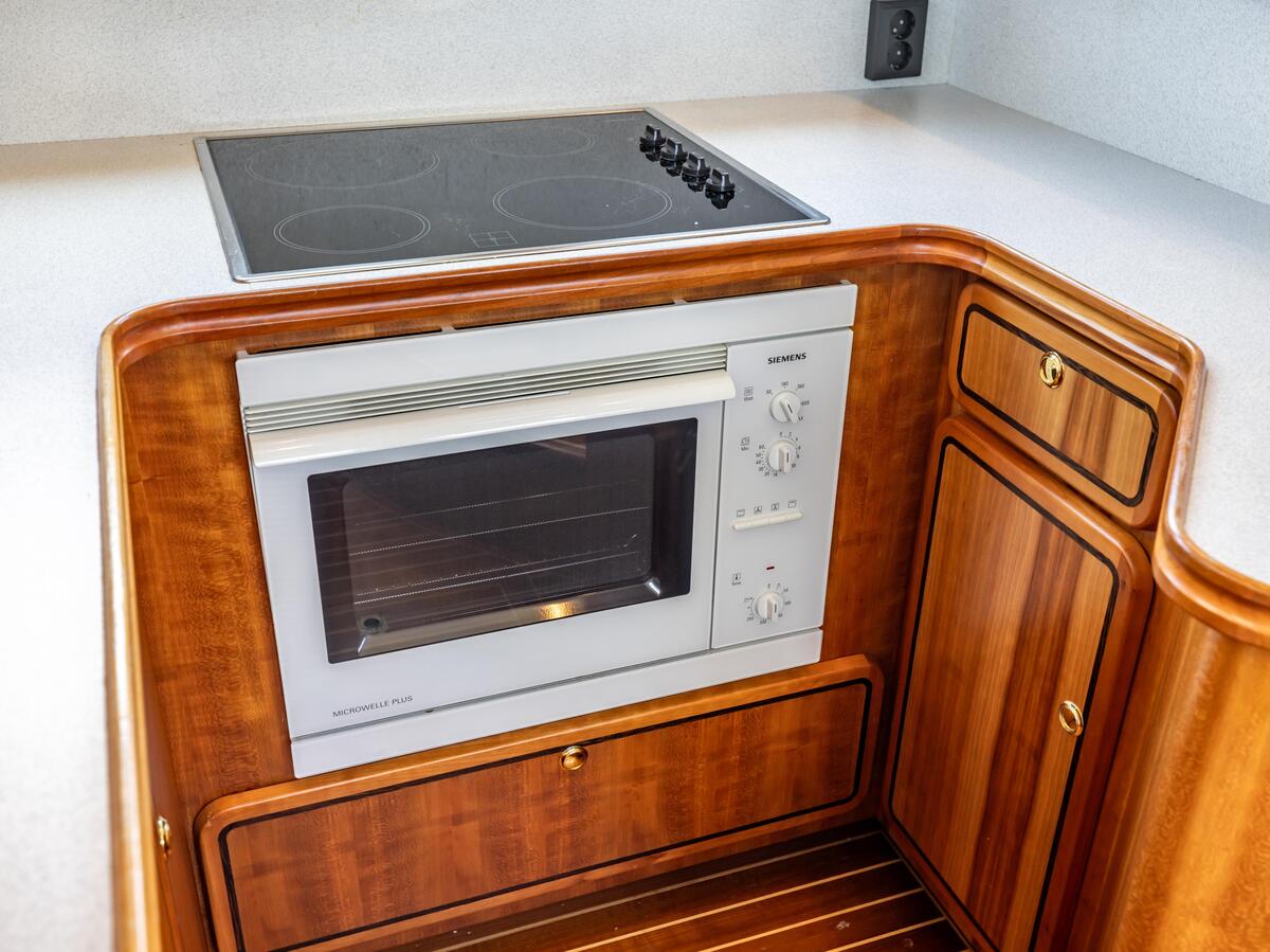 foto: 58 Linssen  Grand Sturdy 500 Variotop