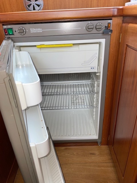 foto: 27 Skutsje Buitenst Vallaat