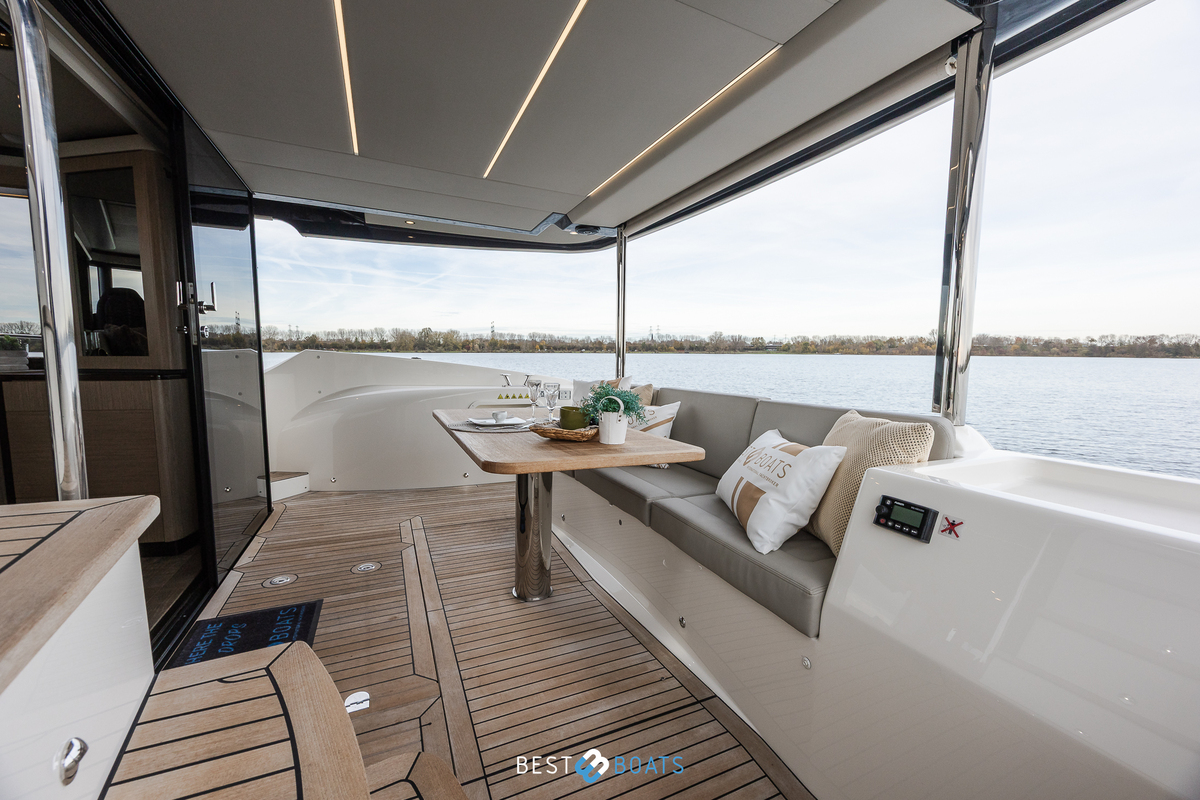 foto: 45 Absolute  Navetta 52