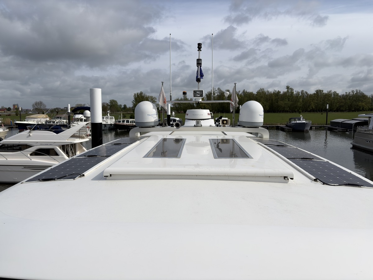 foto: 15 Pacific Prestige 190