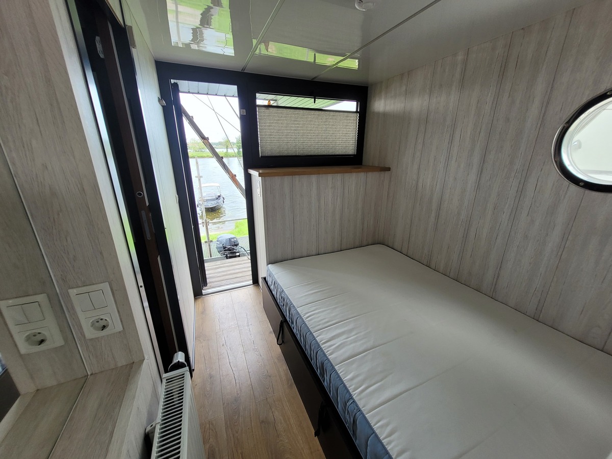 foto: 16 Campi 320 LR