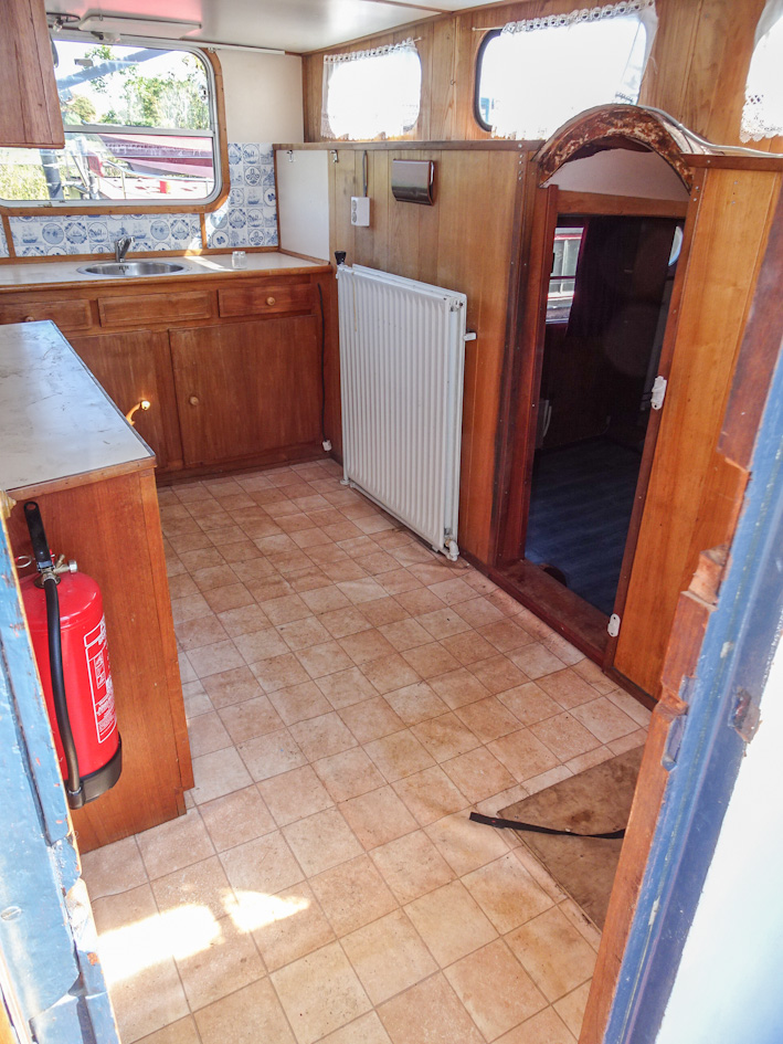 foto: 24 Kastje Varend Woonschip 38.89 UBC