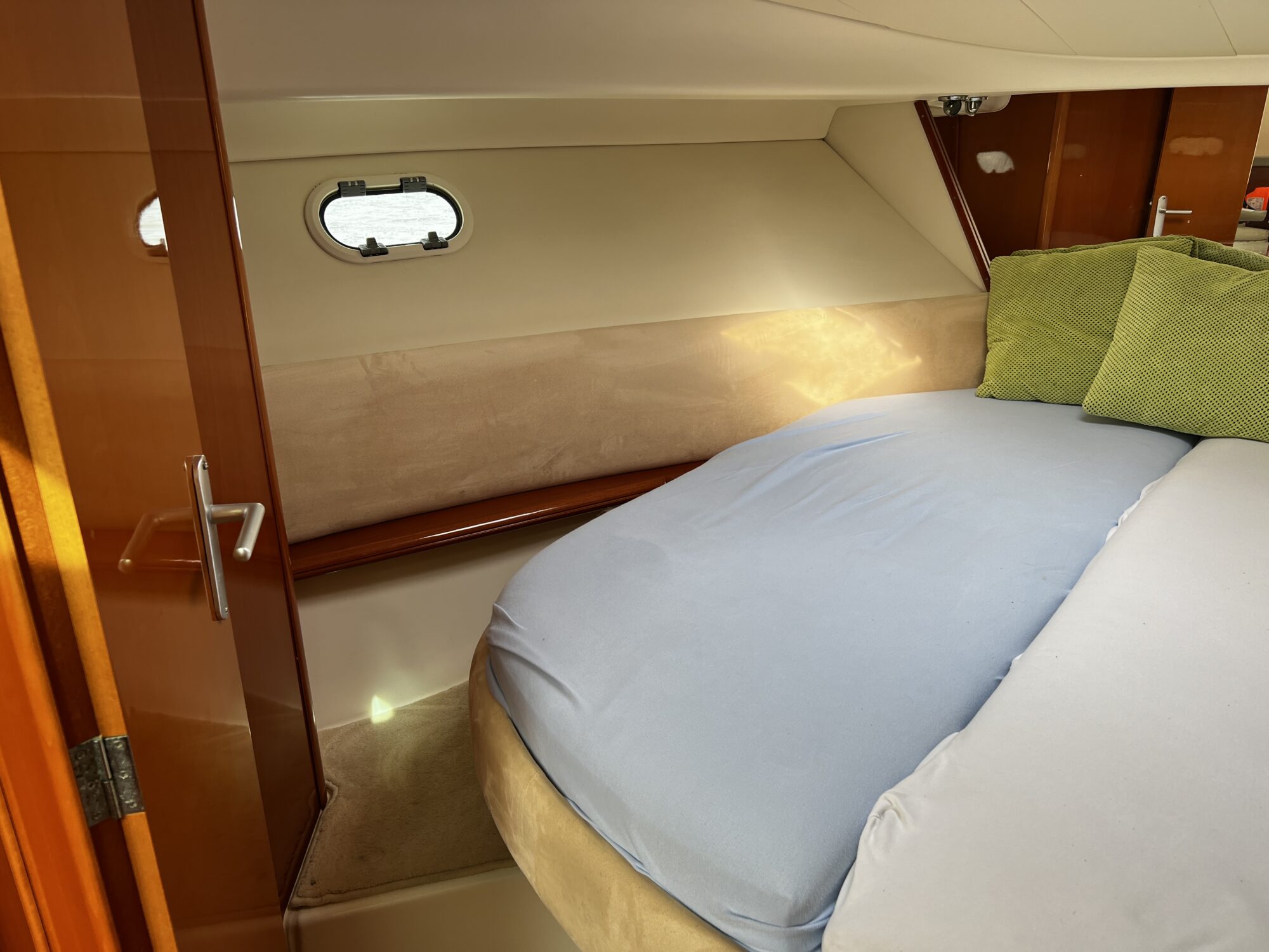 foto: 32 Jeanneau Jeanneau Prestige 34S HT