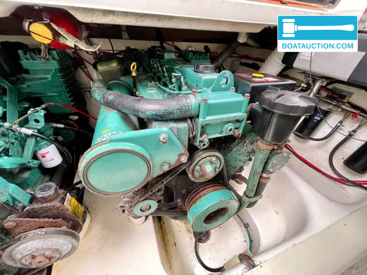 foto: 41 Sealine 310 Sportbridge