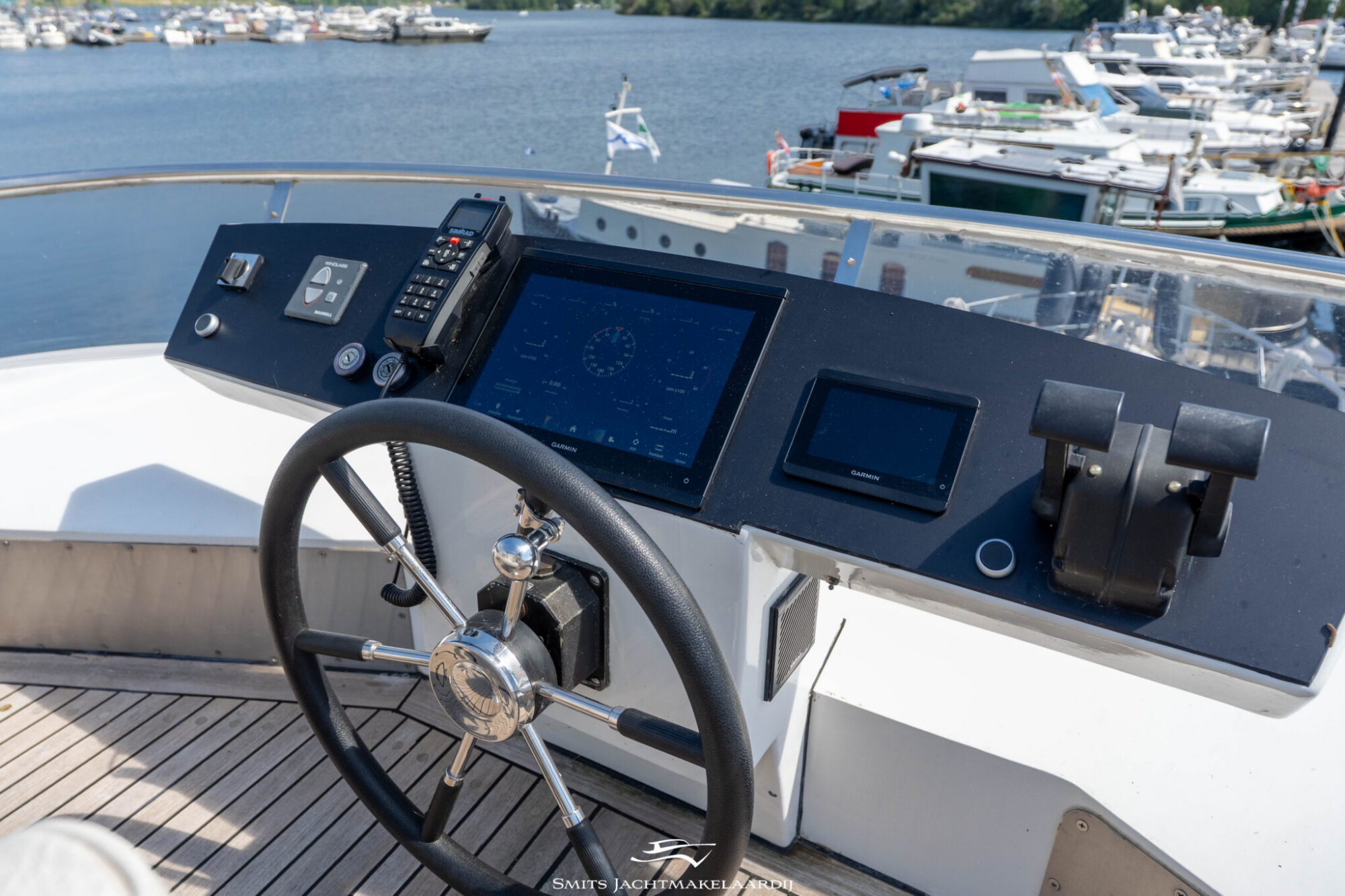foto: 43 Van der Valk Valk Vitesse 54 Stabilizers