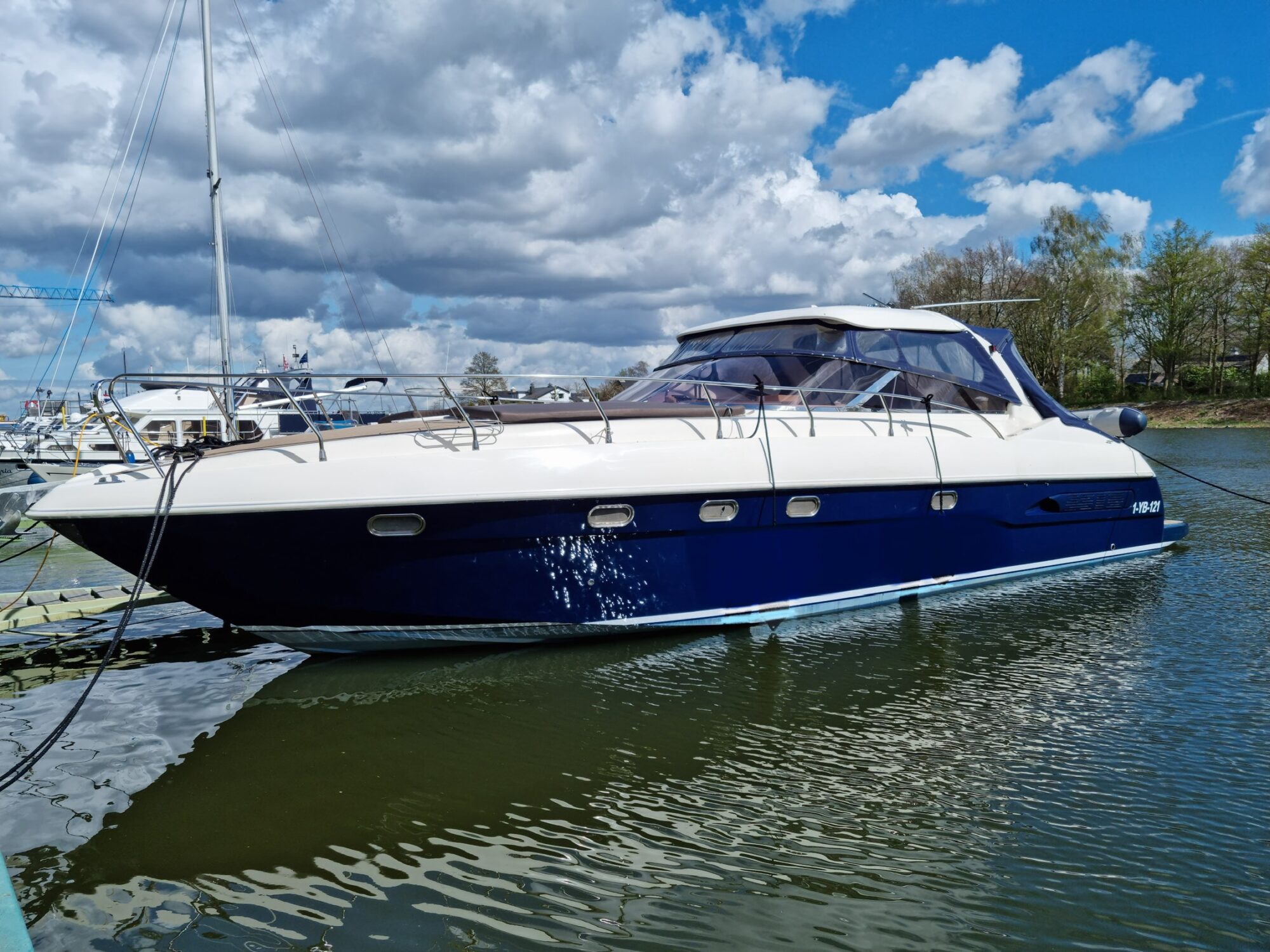 foto: 4 Airon Airon Marine 425 HT