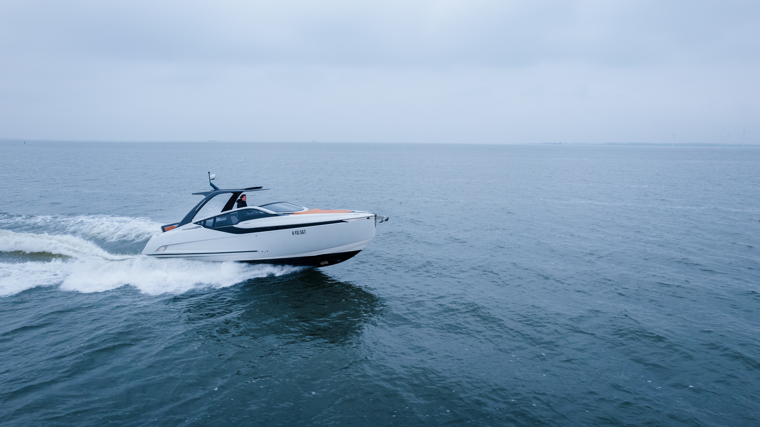 foto: 25 Fairline F Line 33