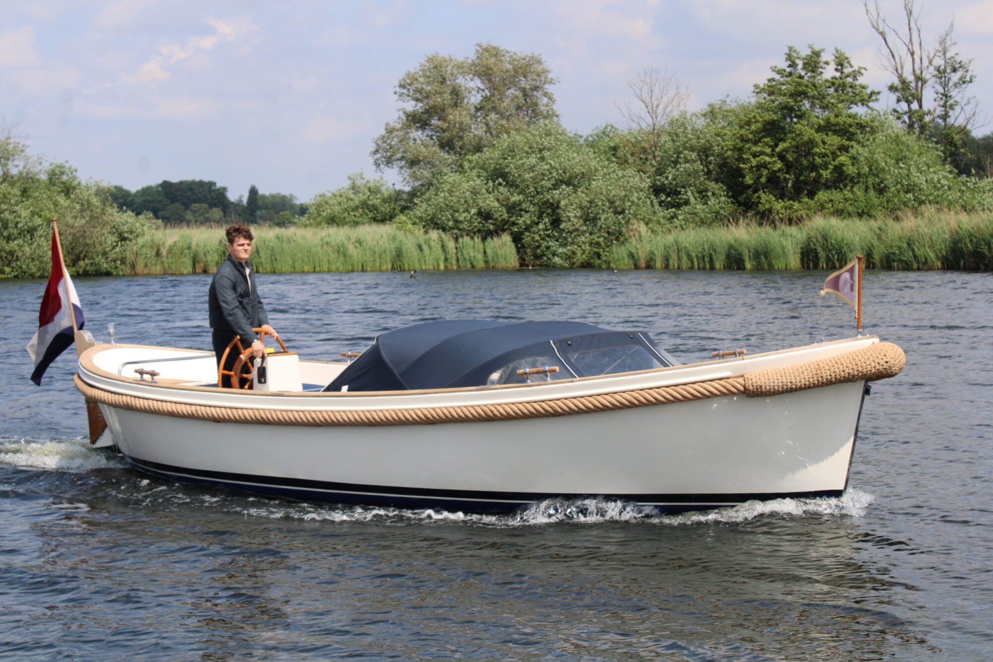 foto: 8 Jan van Gent Jan van Gent 8.20 OK Sloep