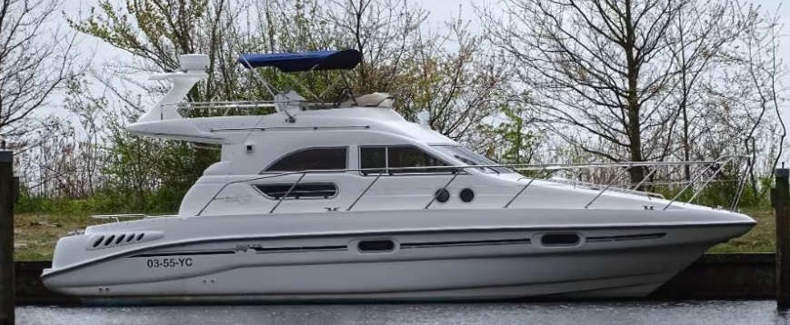 foto: 5 Sealine F33 330 Statesman l Flybridge