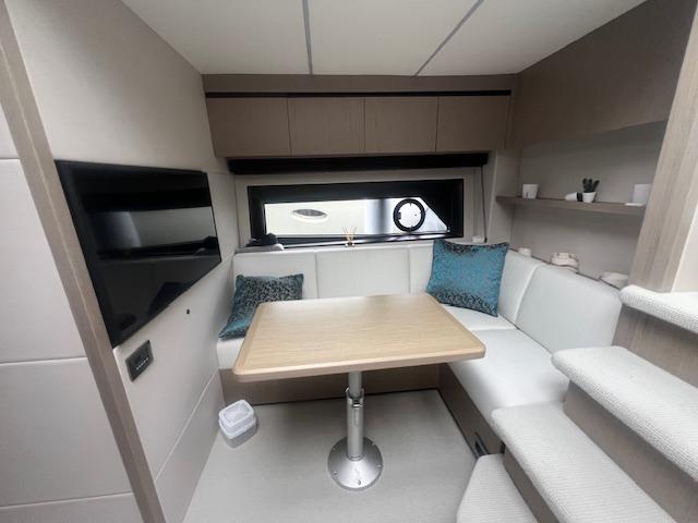 foto: 14 Sunseeker Predator 50