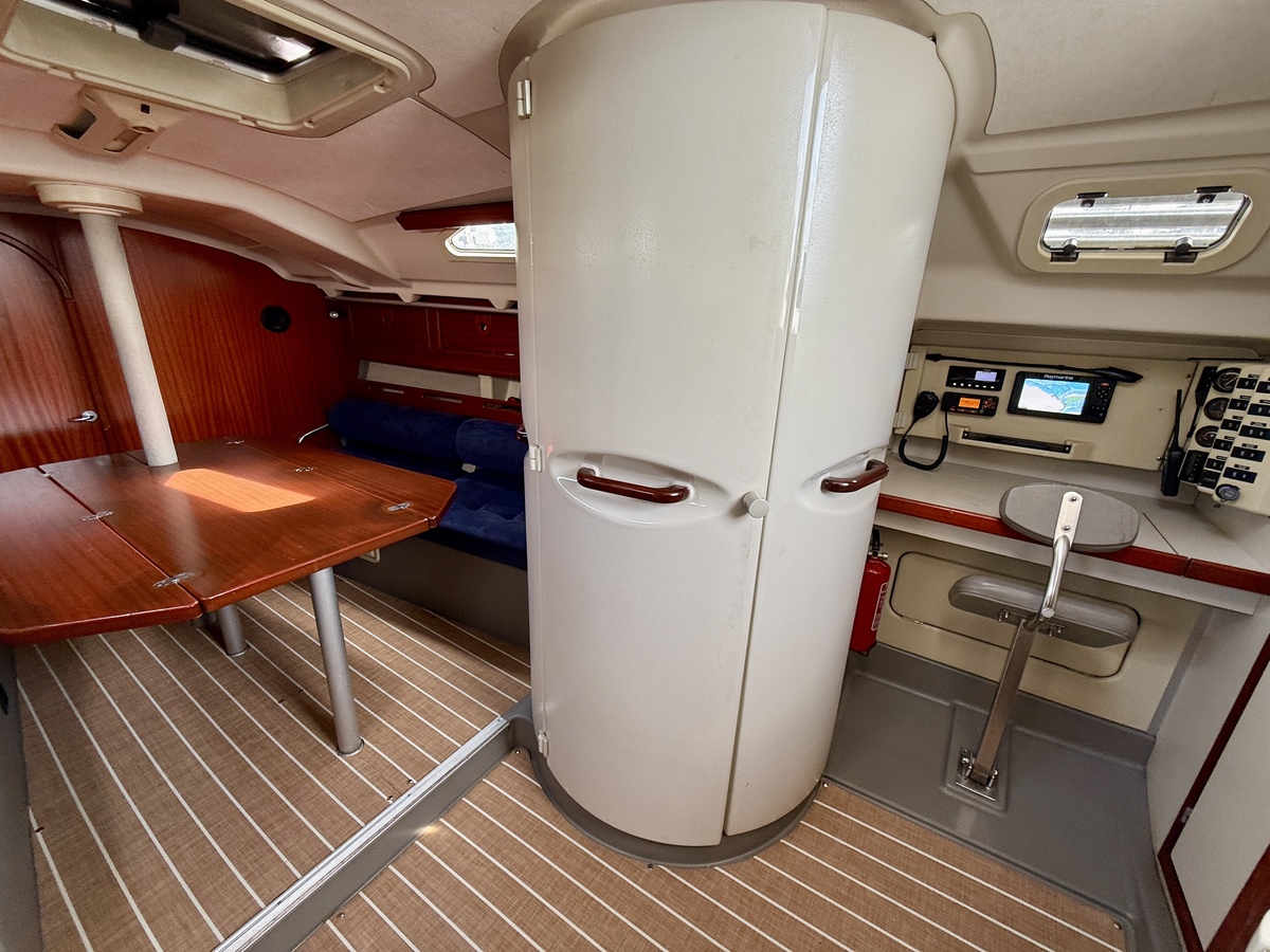 foto: 15 Dehler 37 cws 3-cabins