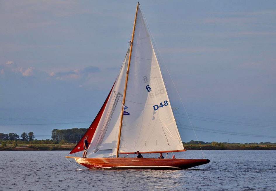 foto: 29 6mR Klassiek Zeiljacht 11.48