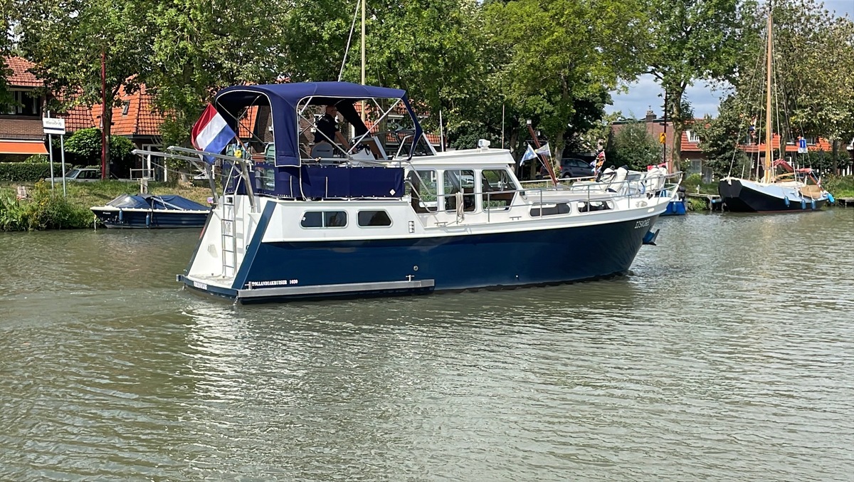 foto: 13 Hollandia 1000 S