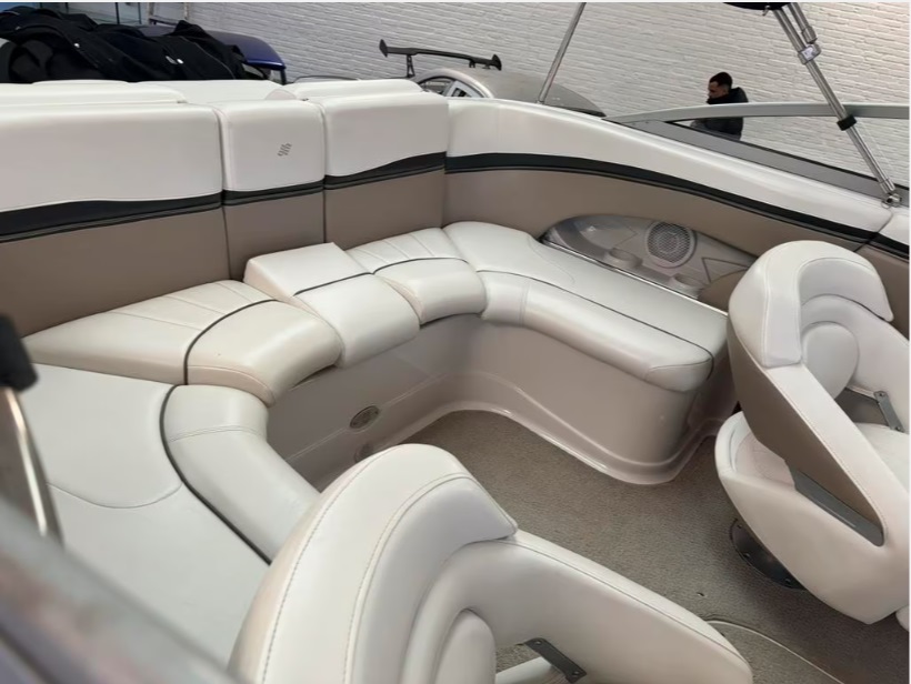 foto: 9 Four Winns  Horizon 210