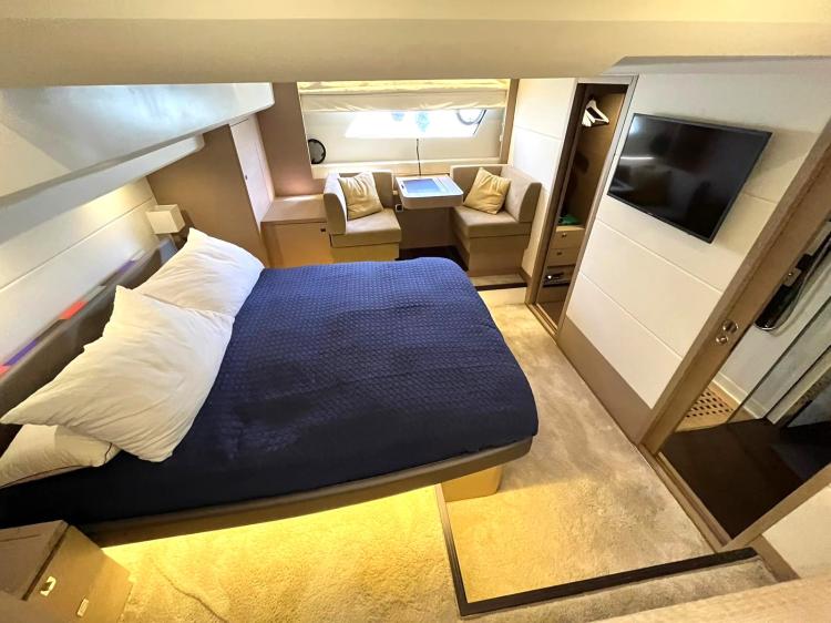 foto: 5 Prestige 560