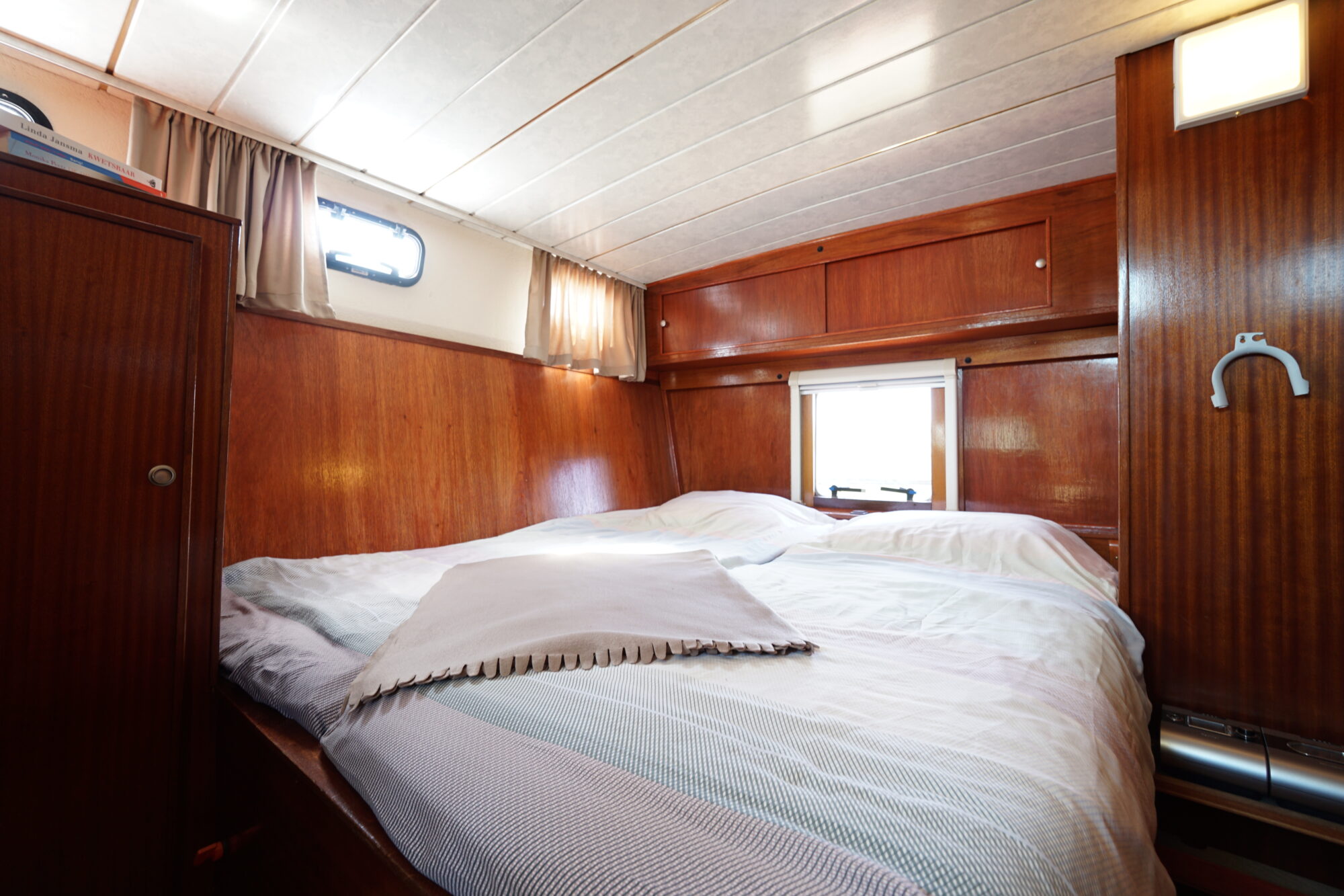 foto: 22 Hemmes Hemmes Kruiser J-Line 11.00 AK Cabrio