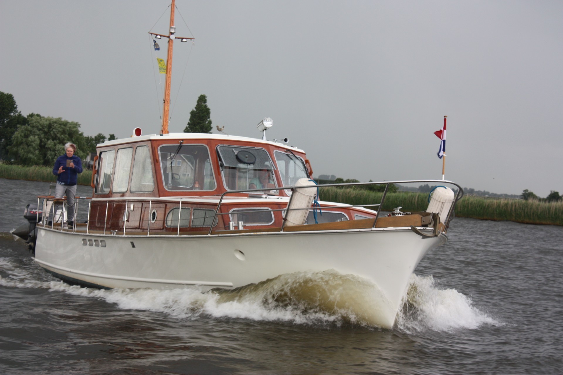 foto: 7 De Vries Lentsch 12.50 Kofferdek Kruiser