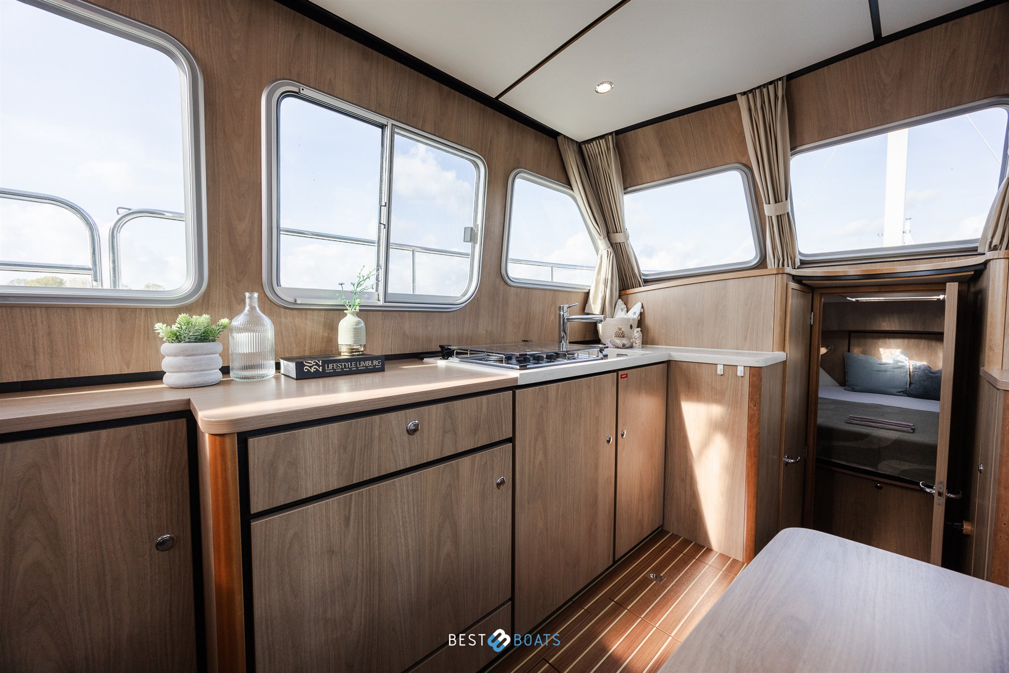 foto: 40 Linssen Grand Sturdy 35.0 AC