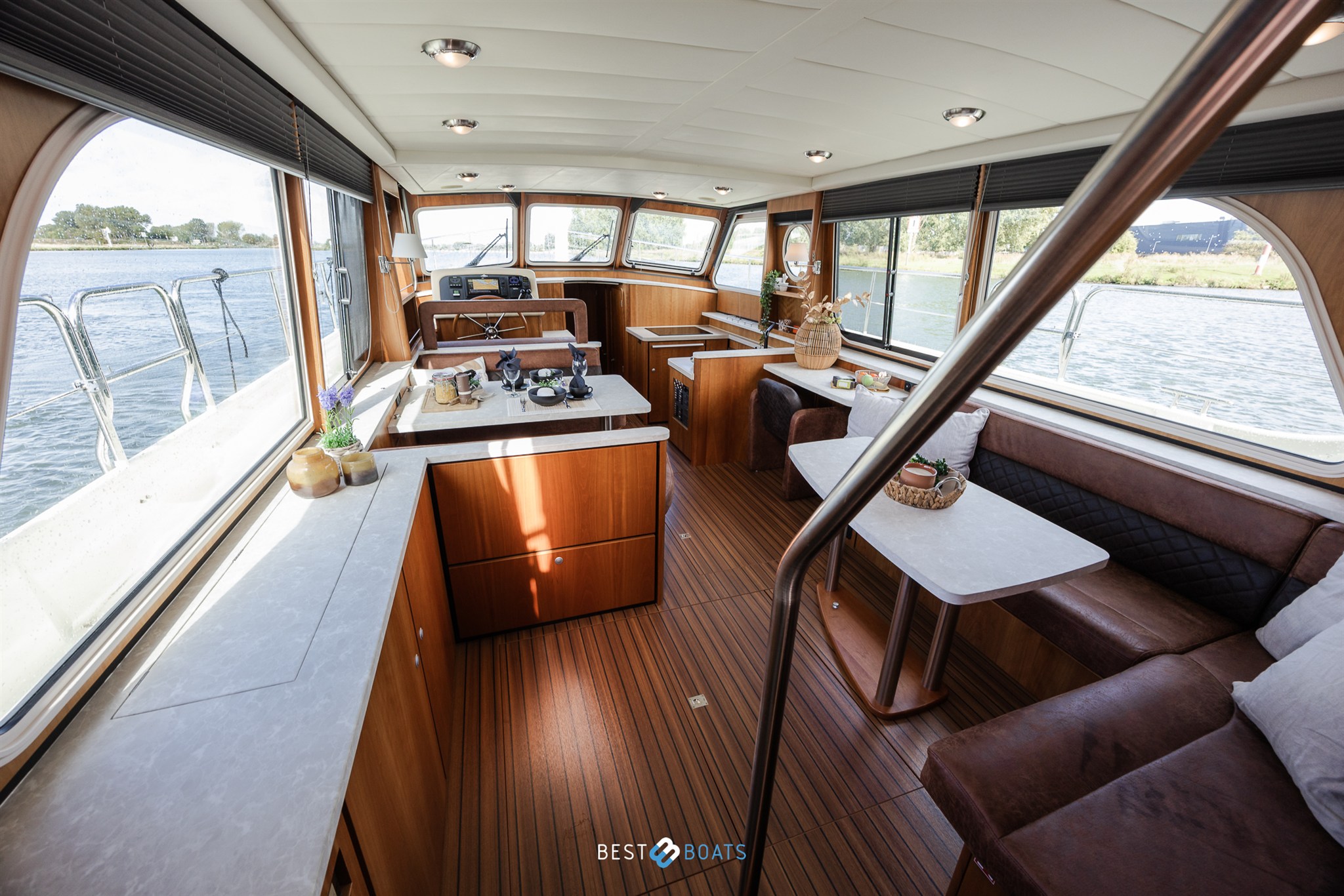 foto: 21 Linssen Grand Sturdy 45.9 AC Twin