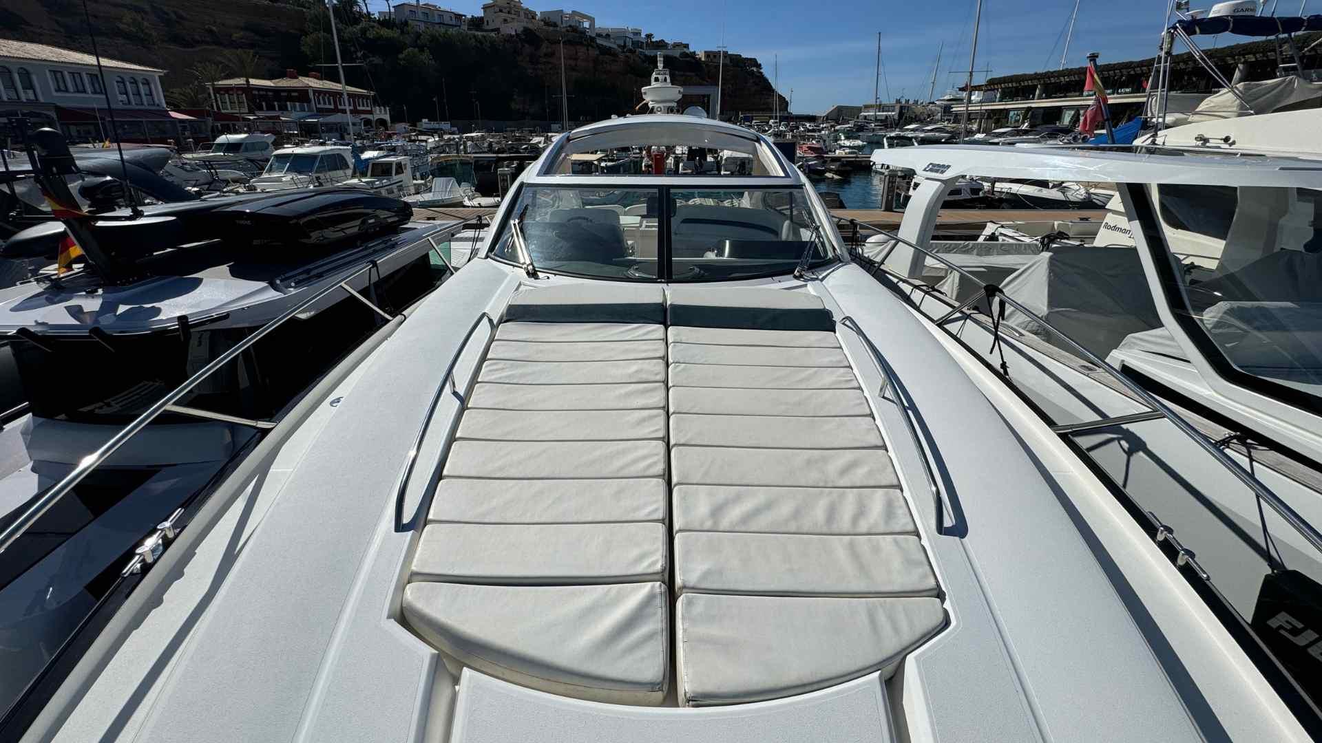 foto: 13 Sunseeker Portofino 47 HT