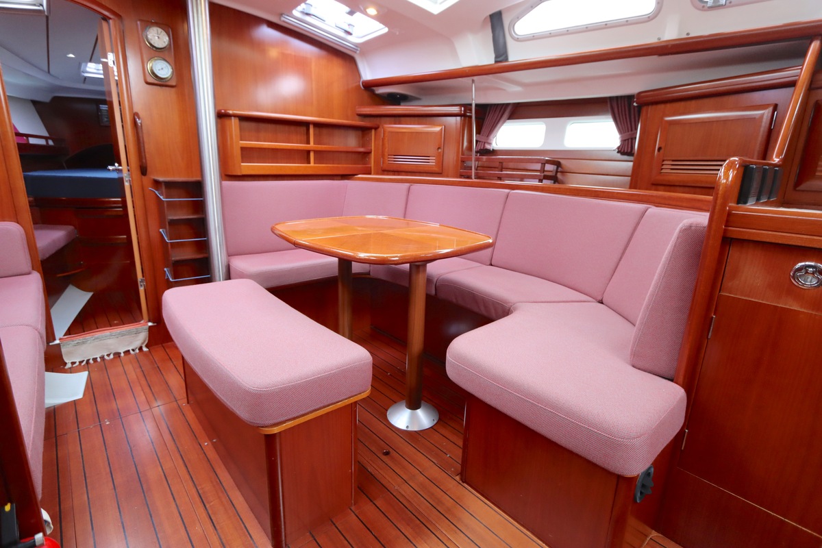 foto: 40 Beneteau Oceanis 423 Clipper 