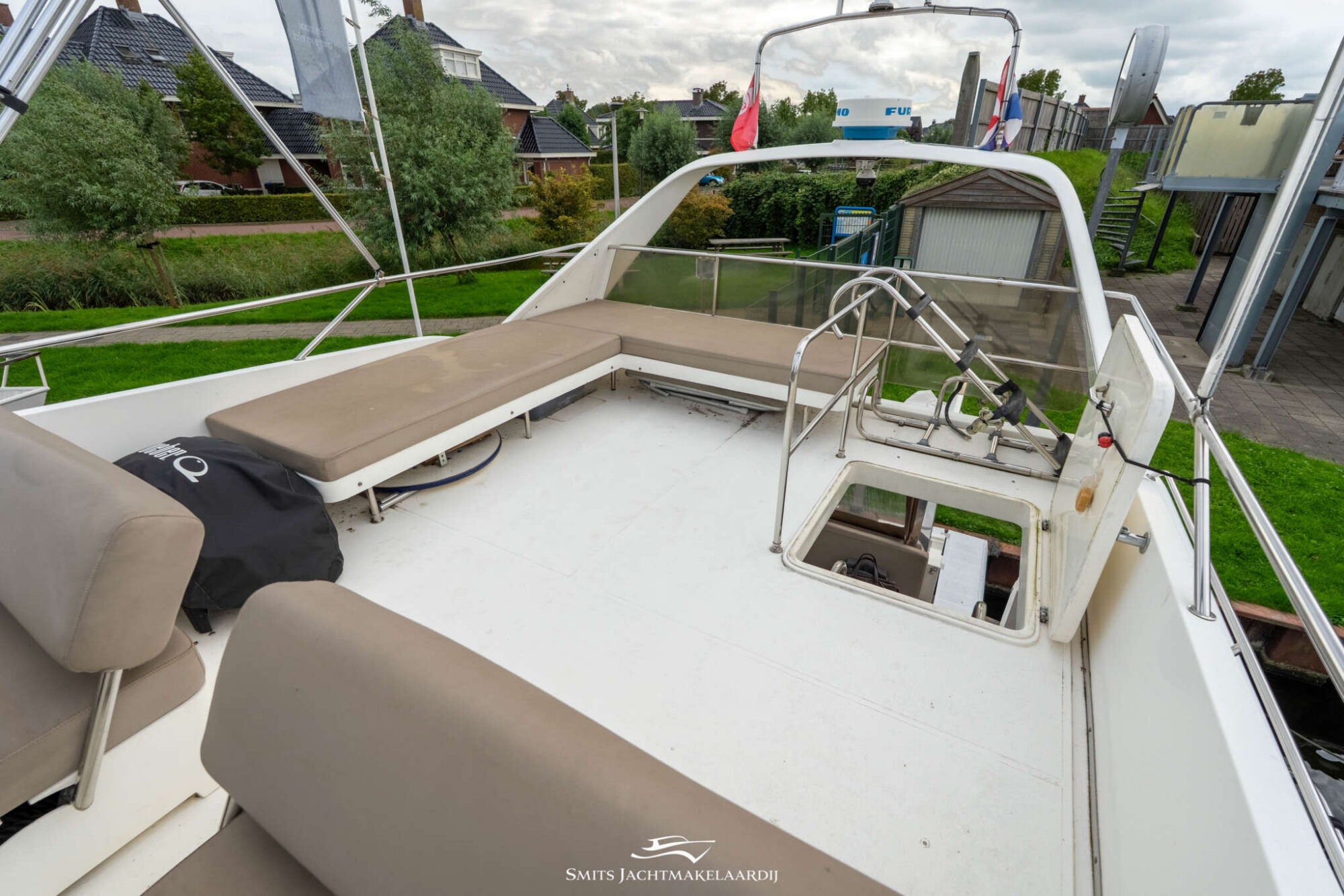 foto: 33 Princess Princess 48 Flybridge