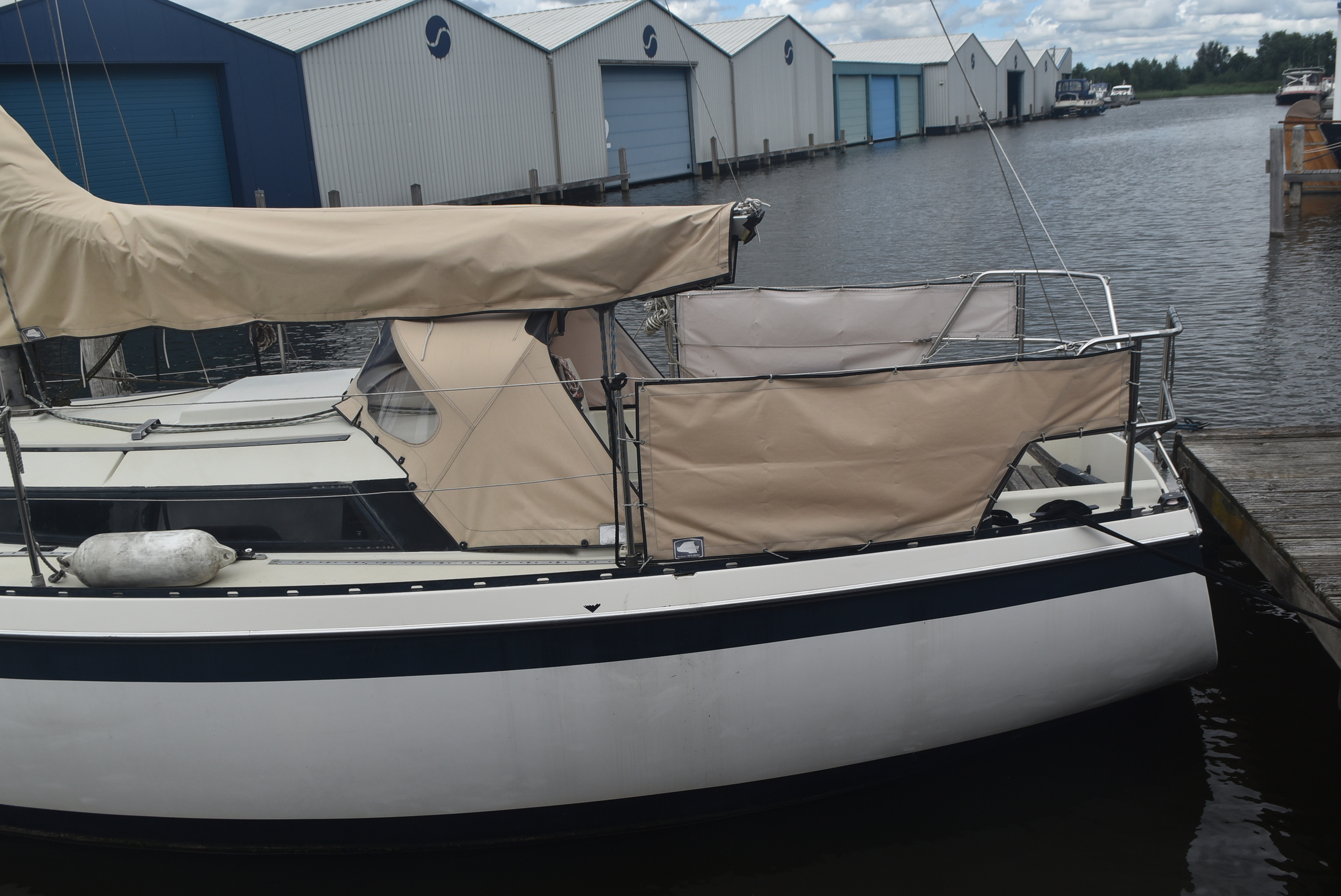 foto: 29 Friendship 28 Type 900