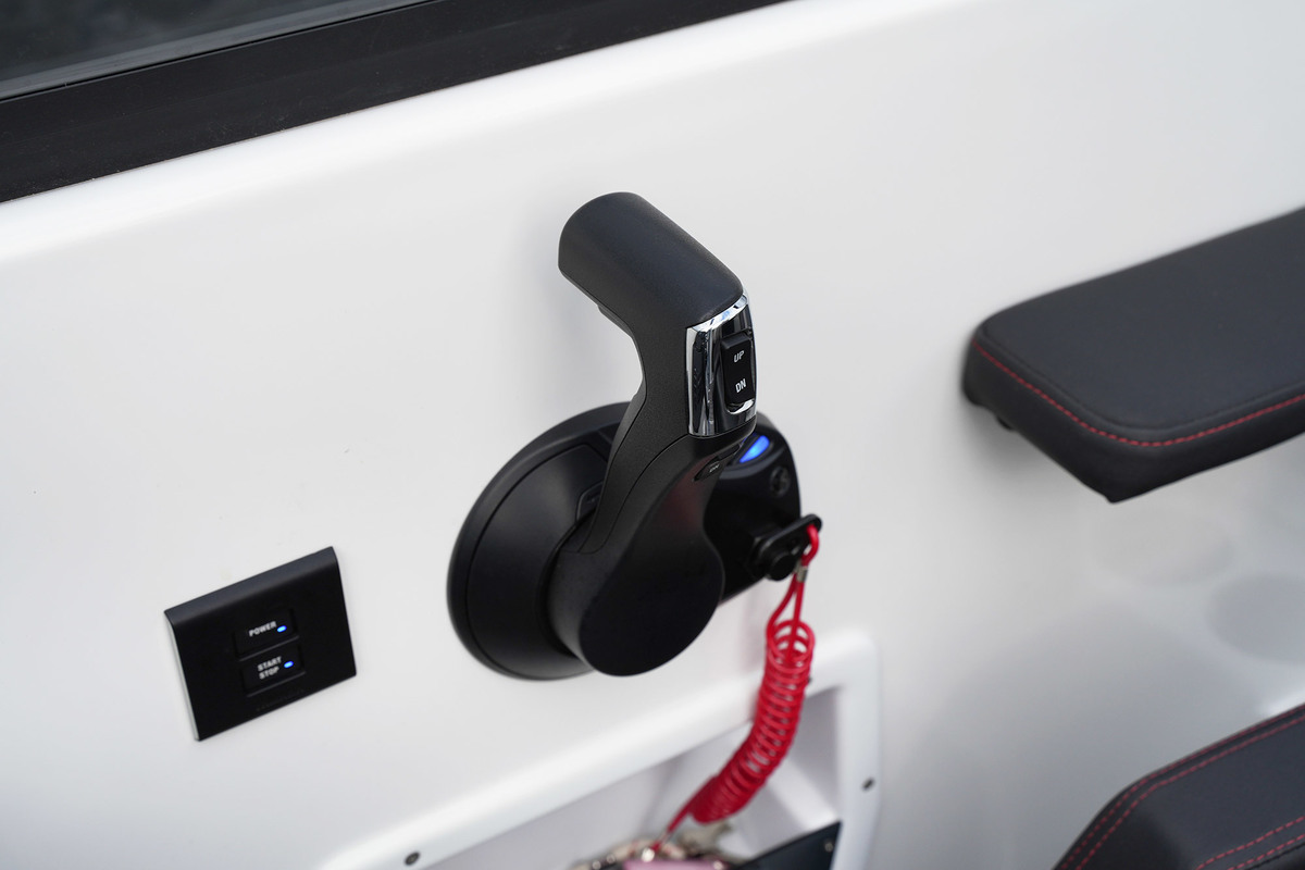 foto: 23 Finnmaster Husky R7