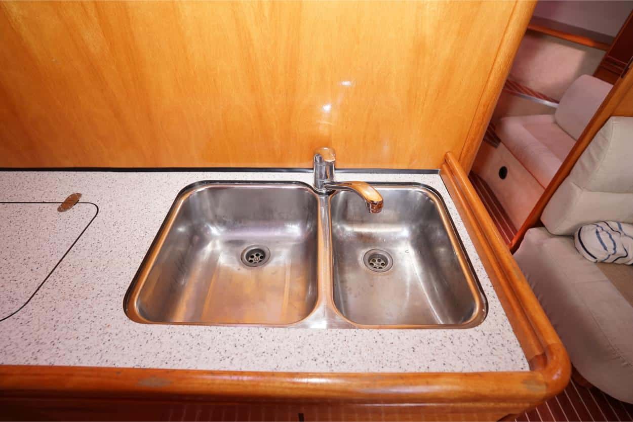 foto: 18 Bavaria 42 HT