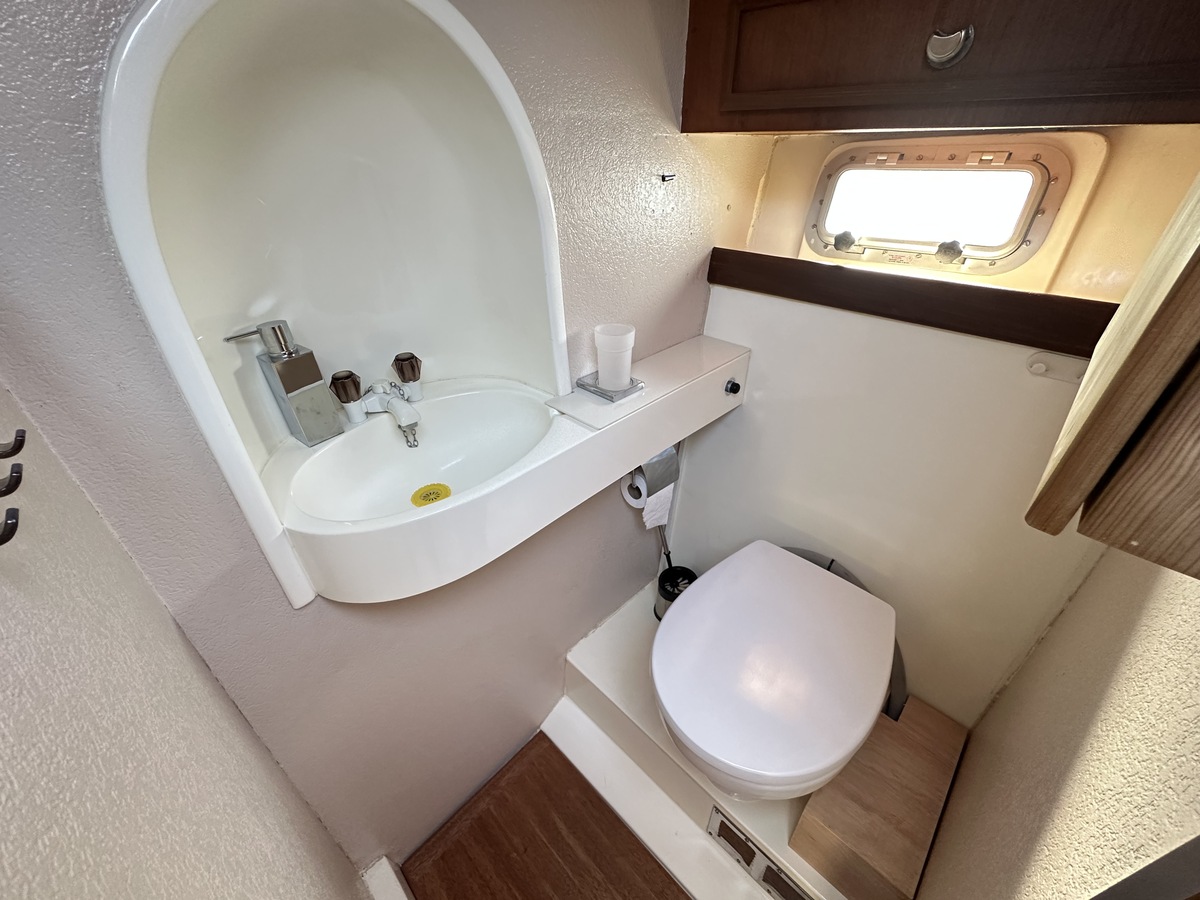 foto: 23 Fairline  31 Corniche 