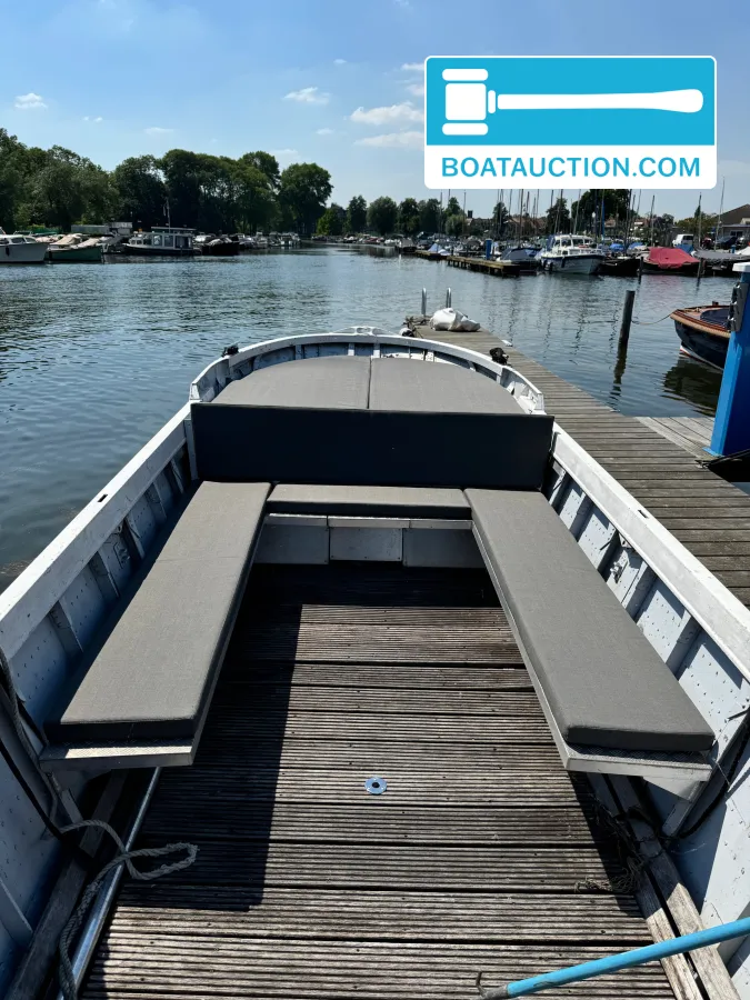 foto: 7 Pontoon M4