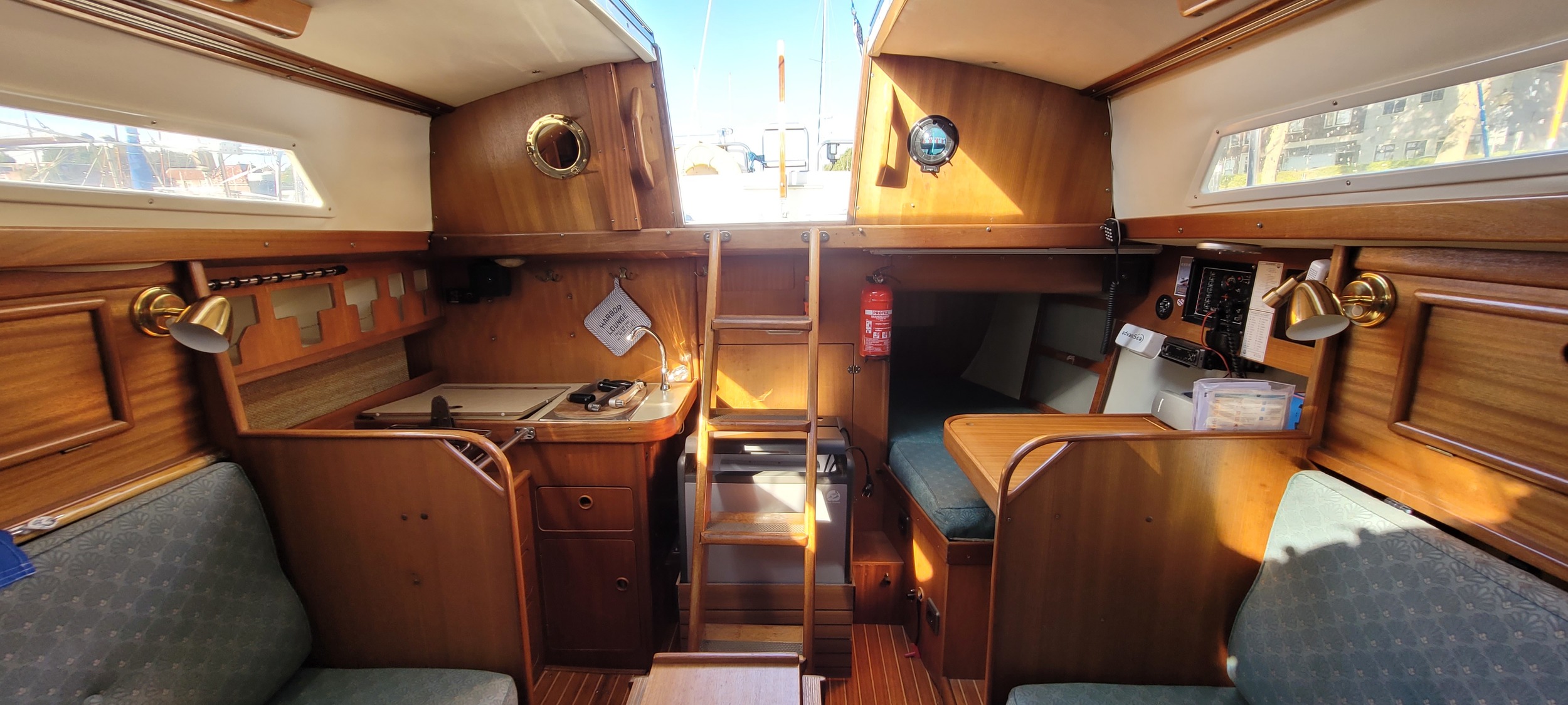 foto: 21 Bavaria 890