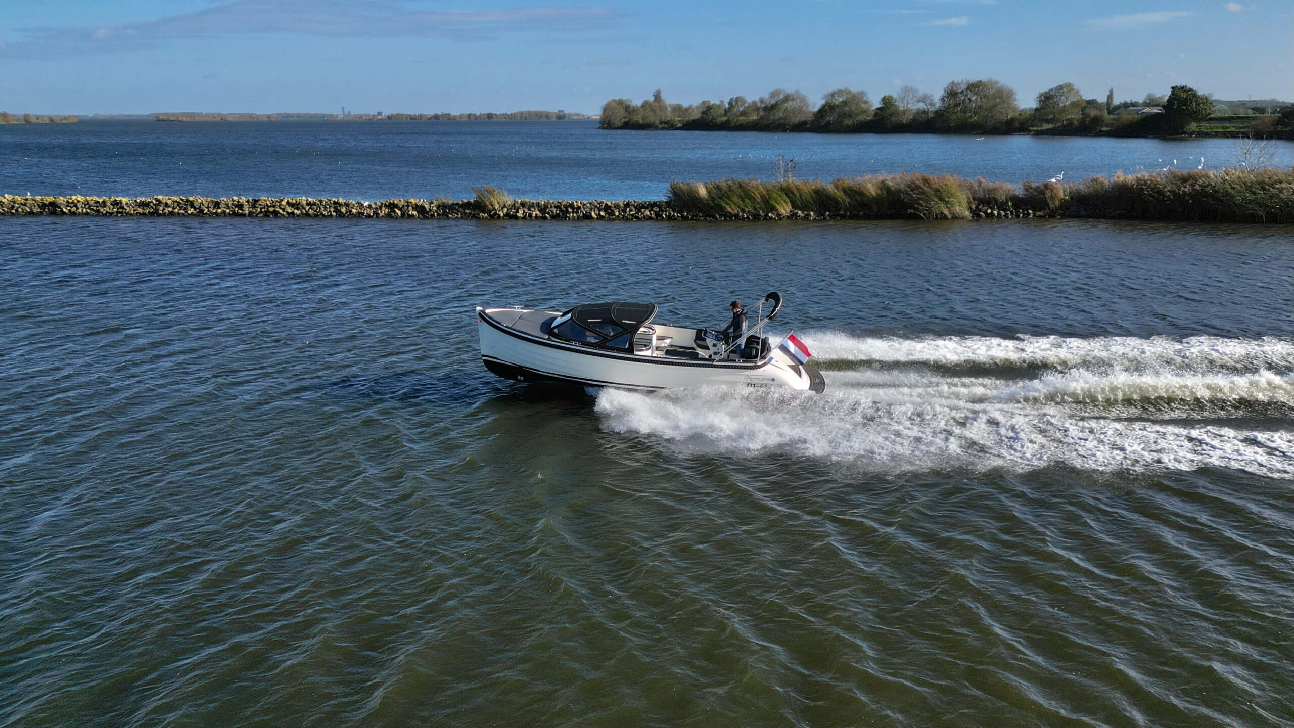 foto: 11 Waterspoor 808